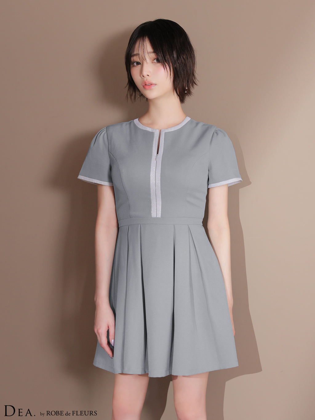 【XS～Lサイズあり】クラシカルフロントパイピングフレアミニキャバドレス(DE3357)