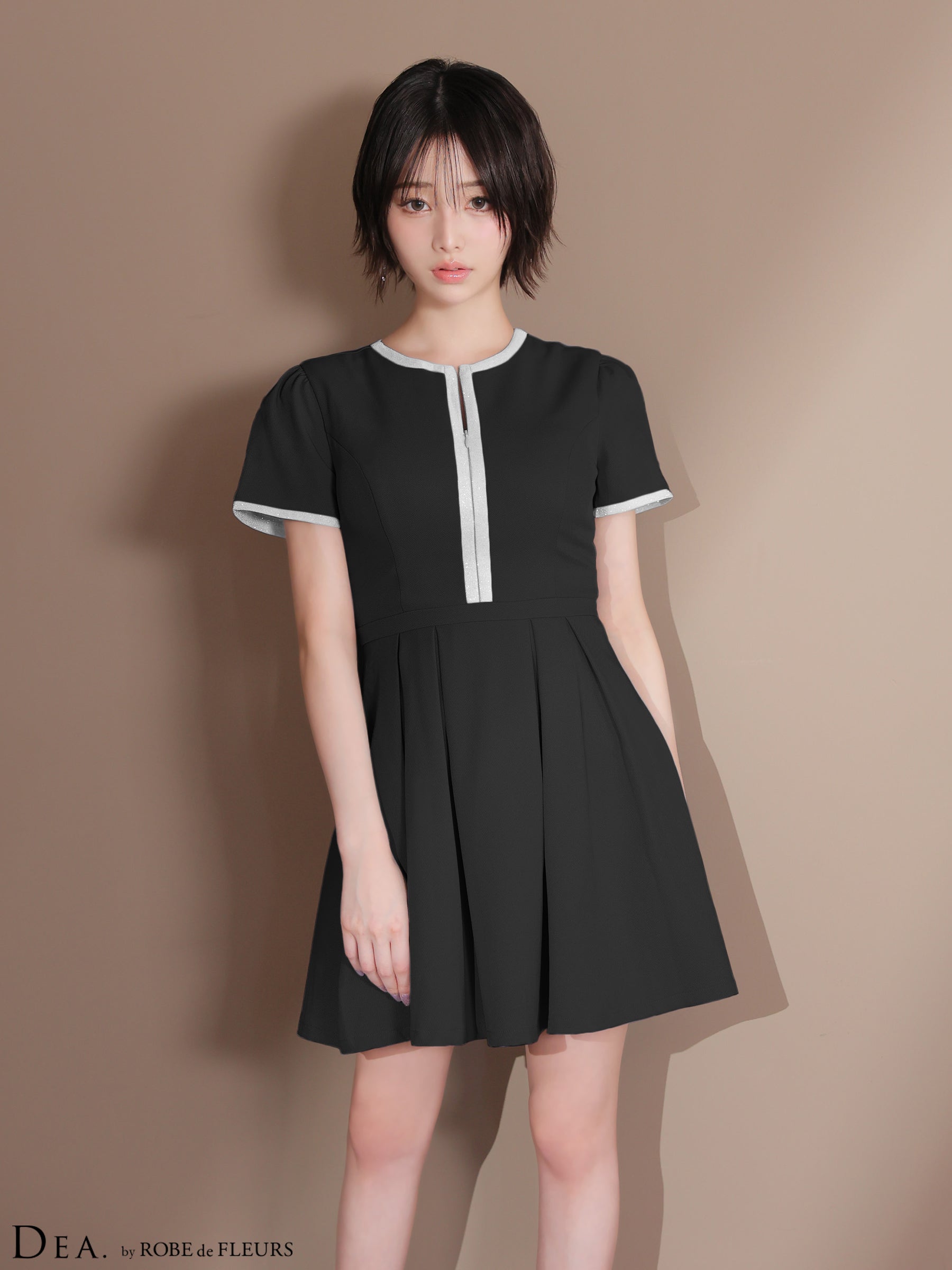 【XS～Lサイズあり】クラシカルフロントパイピングフレアミニキャバドレス(DE3357)