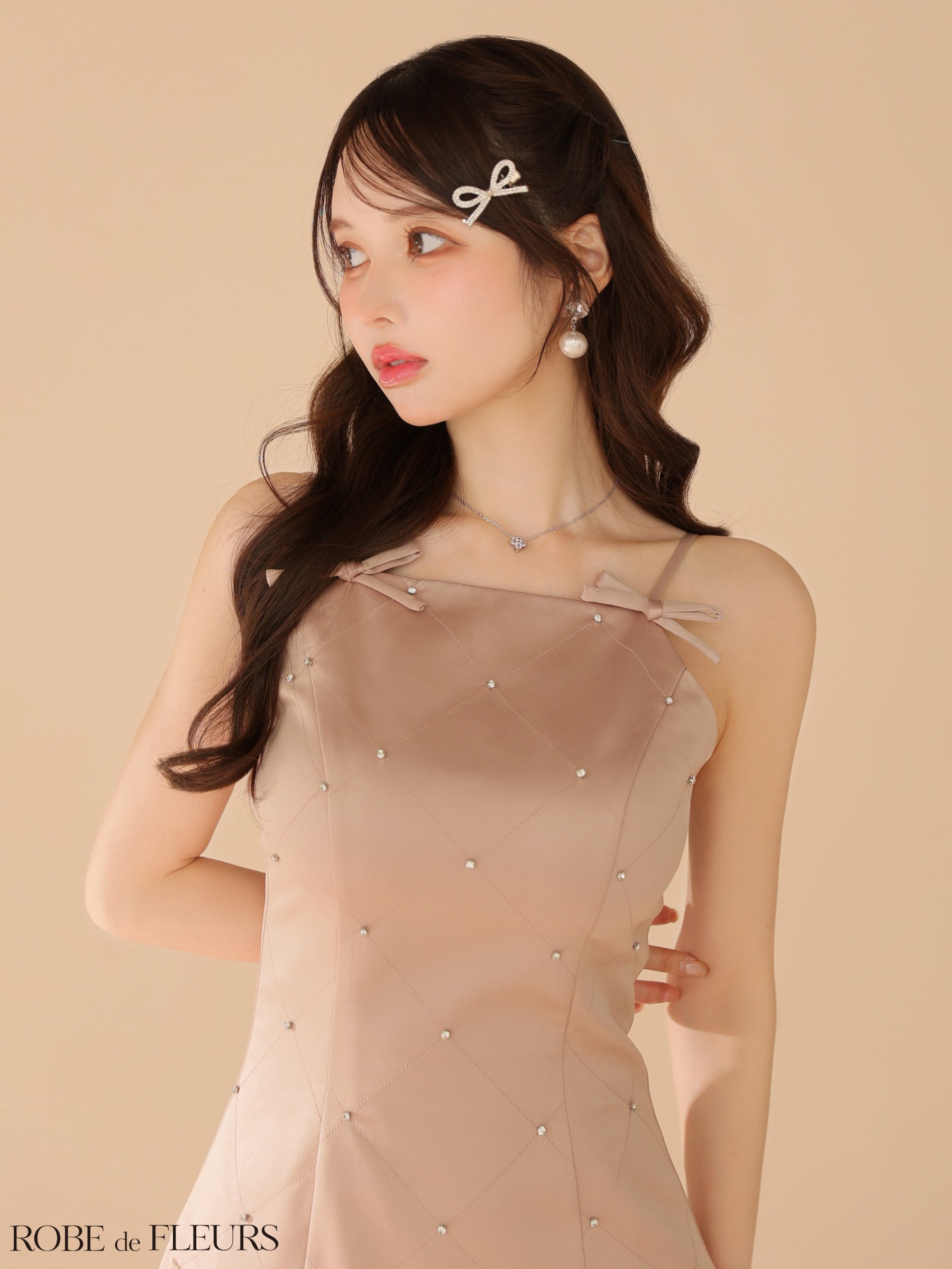 予約】サテンビジューリボンボックスプリーツミニキャバドレス(fm3399