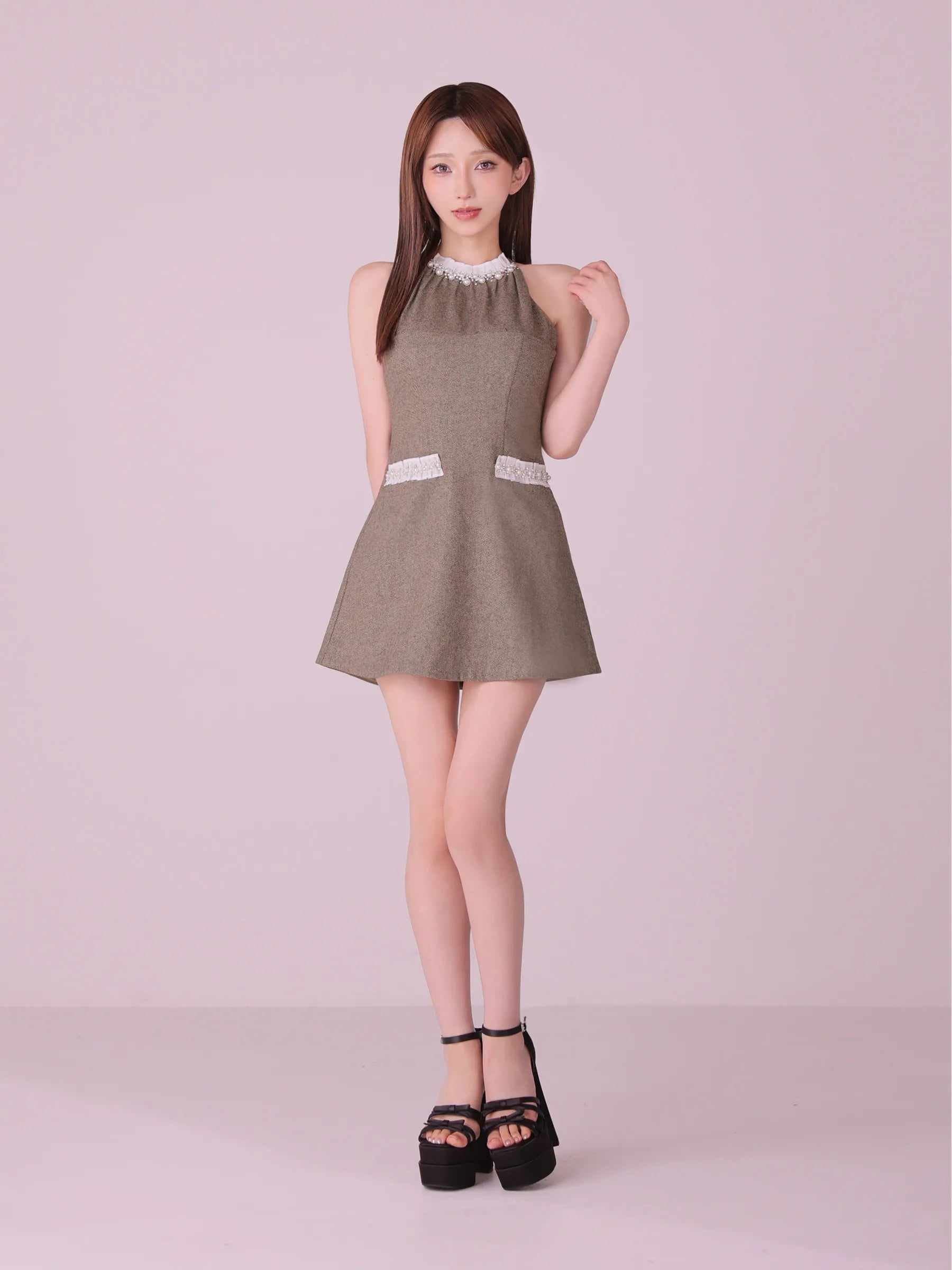 【予約】Glitter flannel halter pearl mini dress (anier4057)