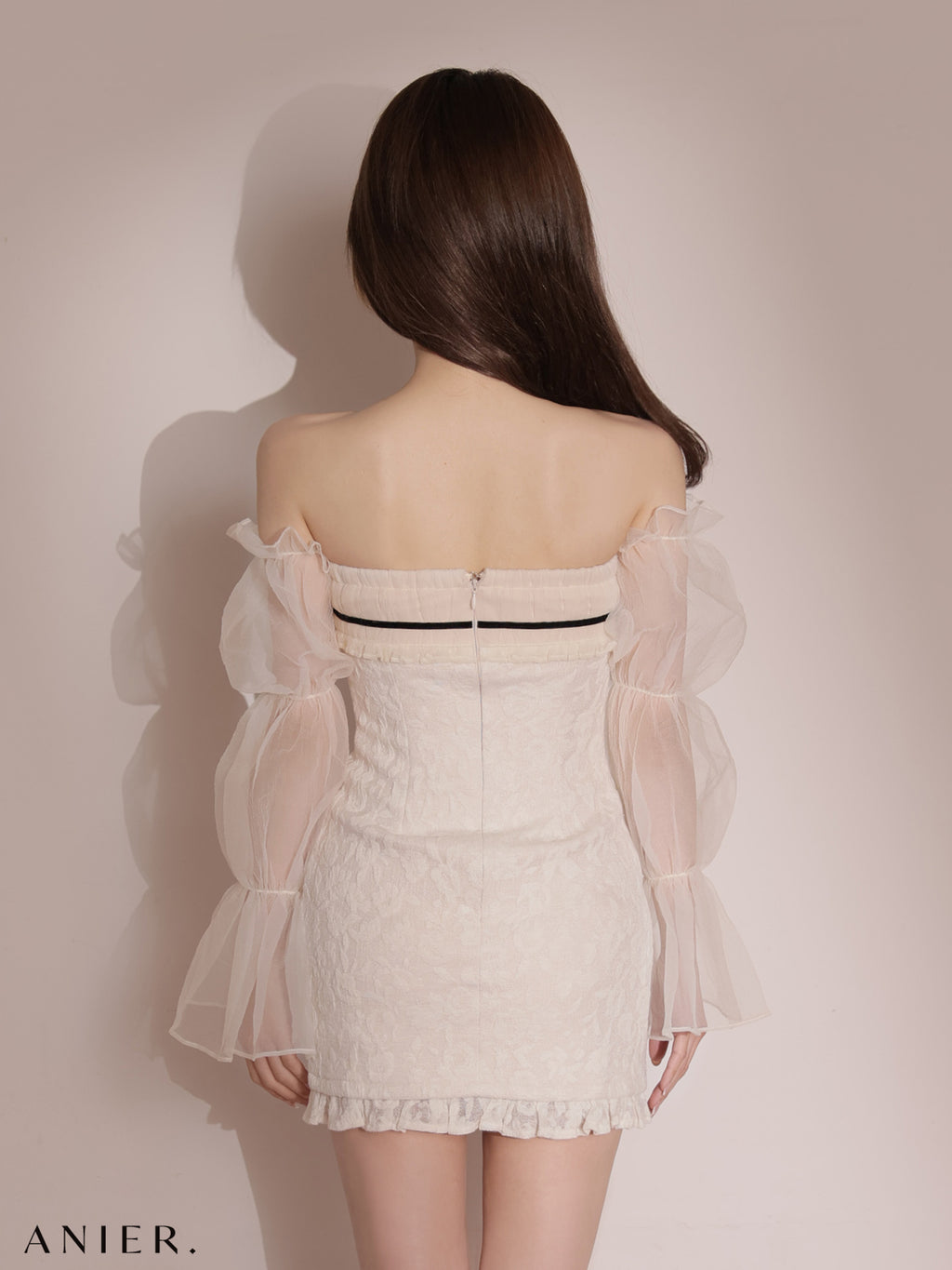 ★予約商品★【７月上旬頃入荷予定】【XSサイズあり】 2way sleeve wanghong bare mini dress（anier4078）