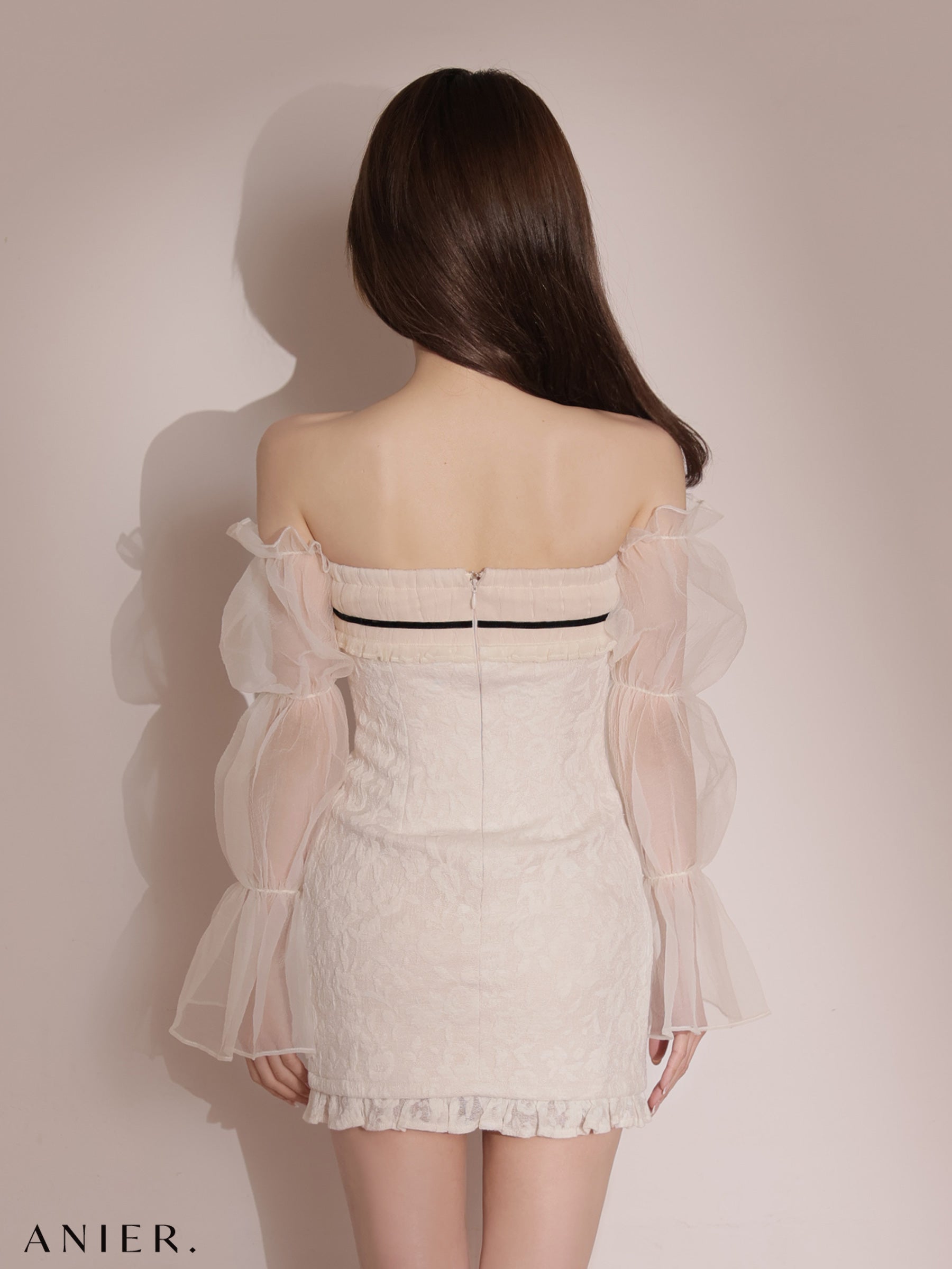 ★予約商品★【７月上旬頃入荷予定】【XSサイズあり】 2way sleeve wanghong bare mini dress（anier4078）