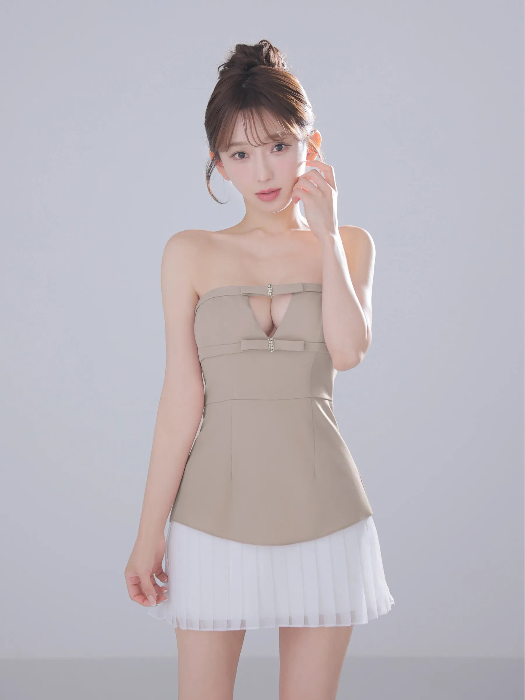 beige