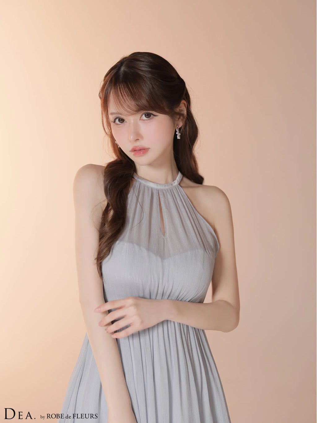 ラメシフォンホルターネックティアードロングドレス (DE4145)