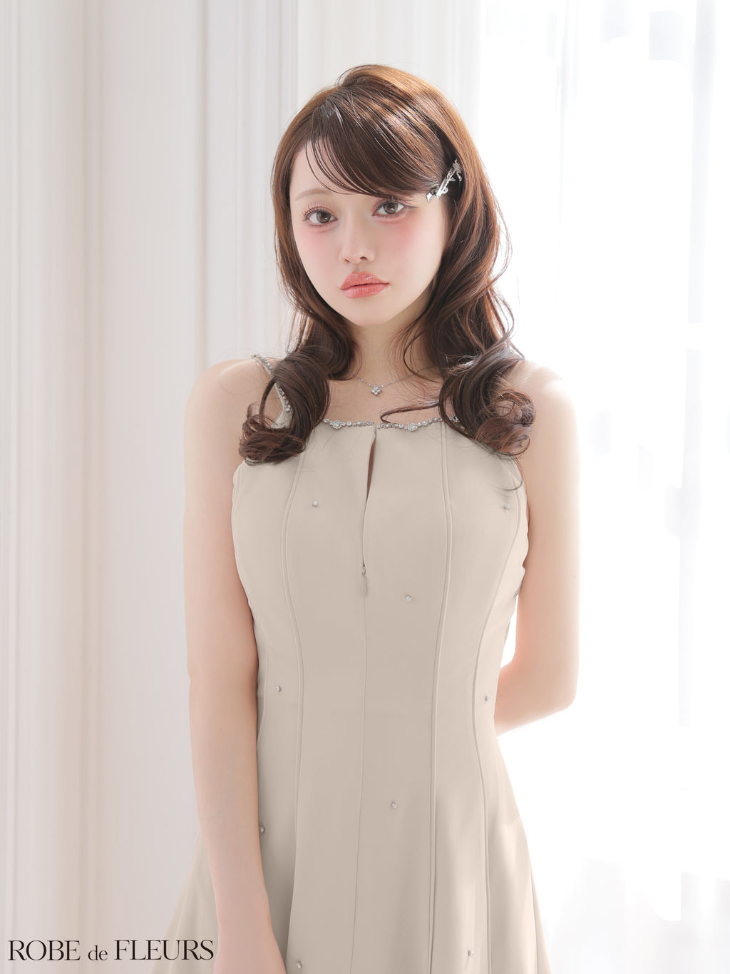 ★予約商品★【9月中旬頃入荷予定】【XSサイズあり】バックリボンビジューミニキャミキャバドレス (fm4174)