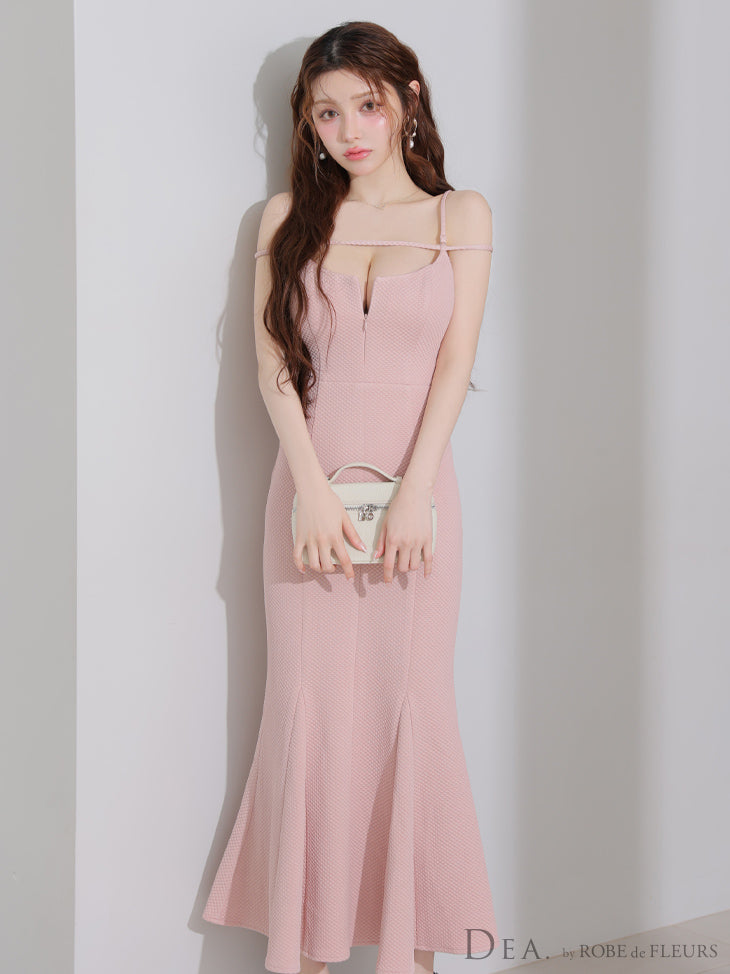 ★一部予約商品★【7月中旬頃入荷予定】【Lサイズあり】デコルテラインストレッチキルティングマーメイドキャバドレス(DE4215)