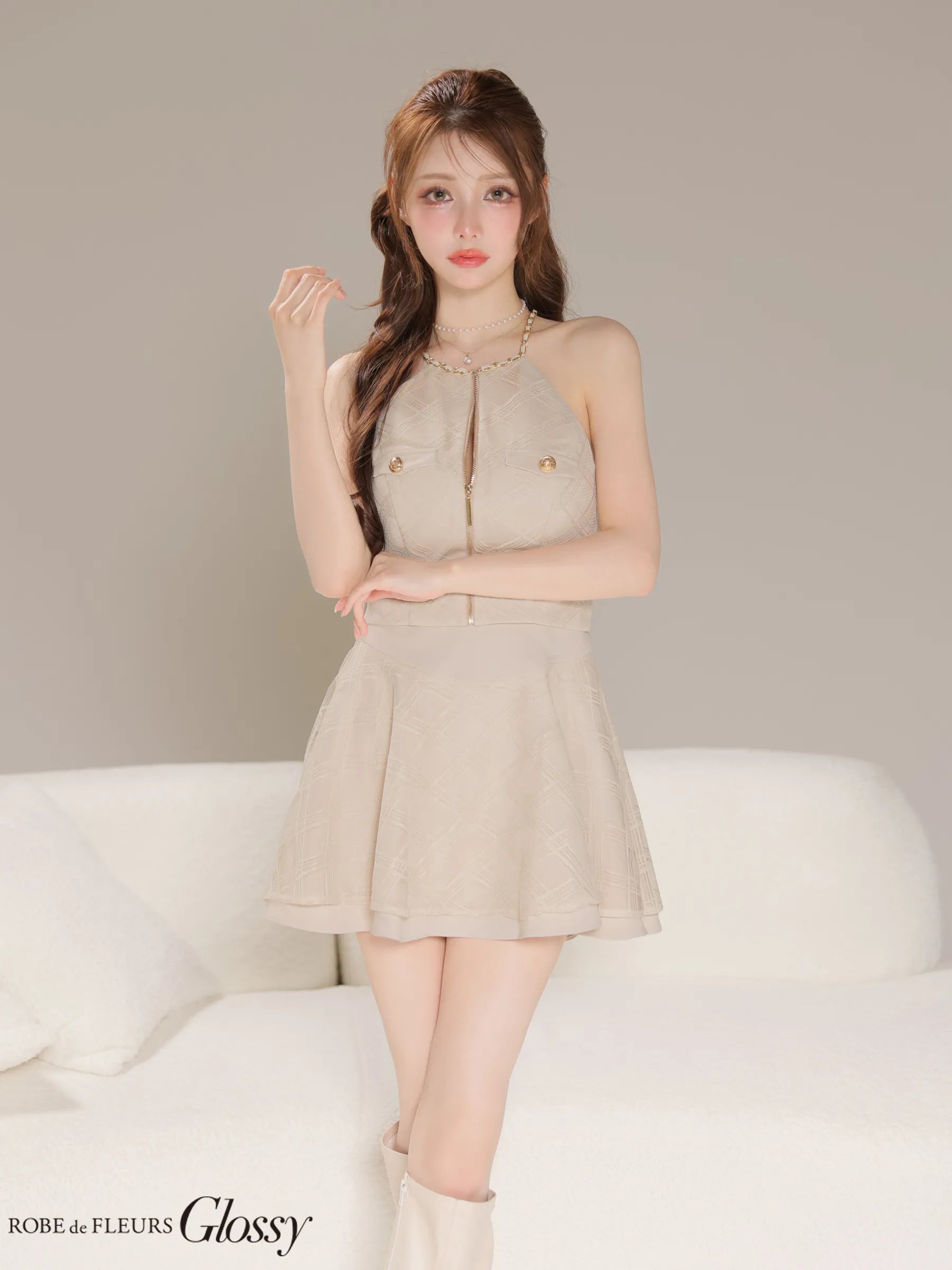 beige