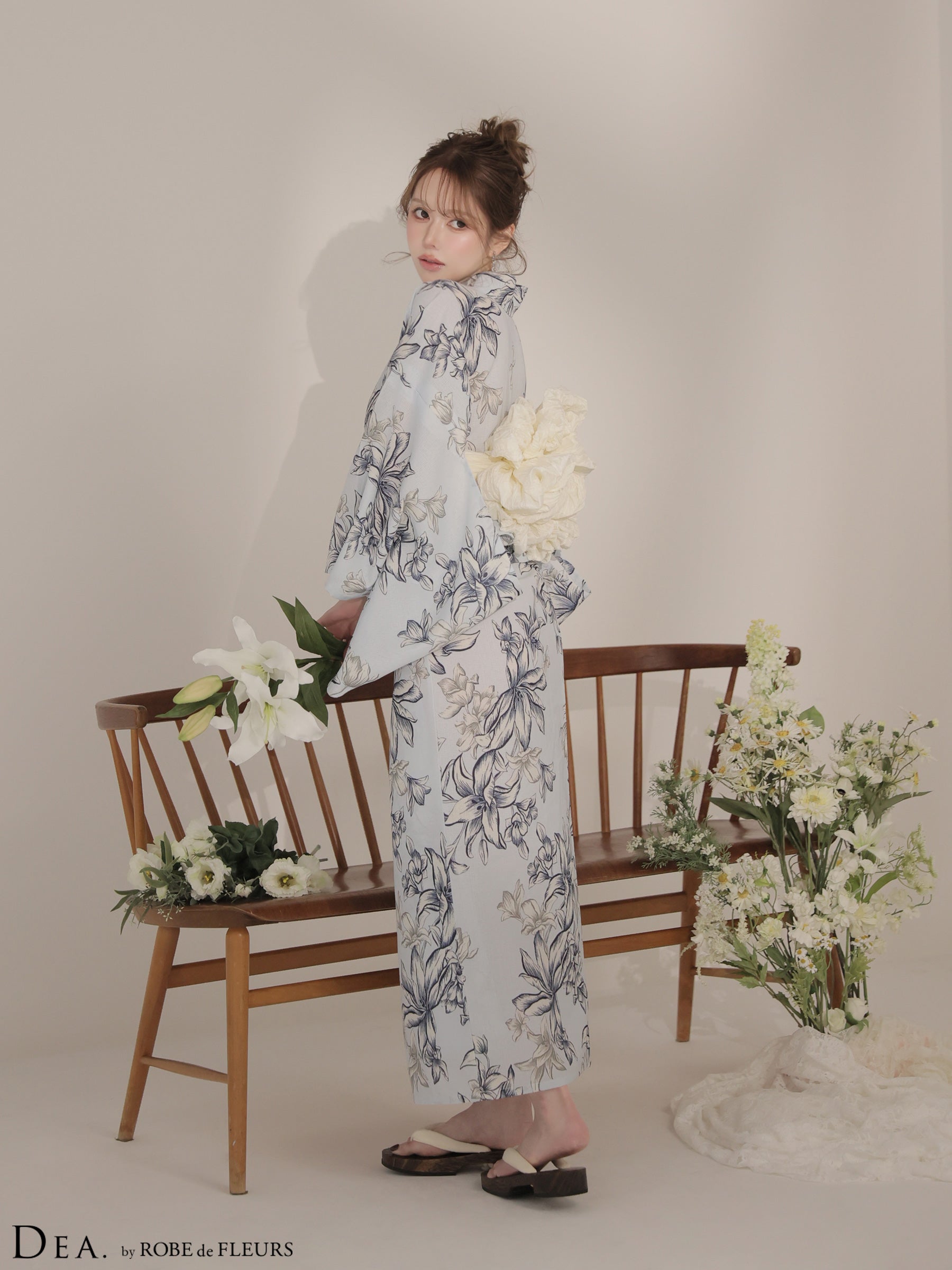 【浴衣】DEA. by ROBE de FLEURS Classical Floral Yukata(DE4237)