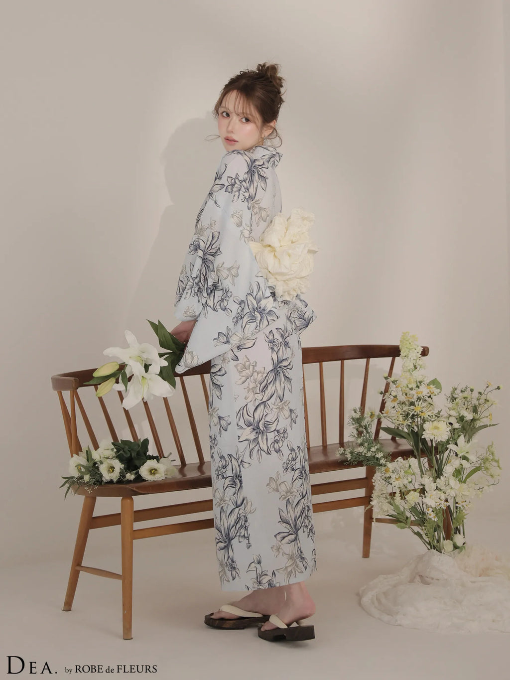 【浴衣】DEA. by ROBE de FLEURS Classical Floral Yukata(DE4237)