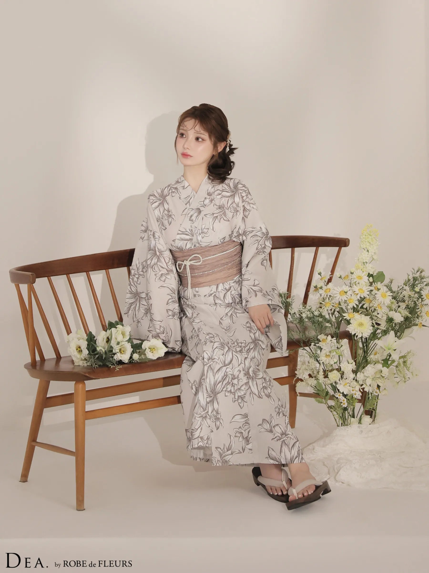 【浴衣】DEA. by ROBE de FLEURS Classical Floral Yukata(DE4237)