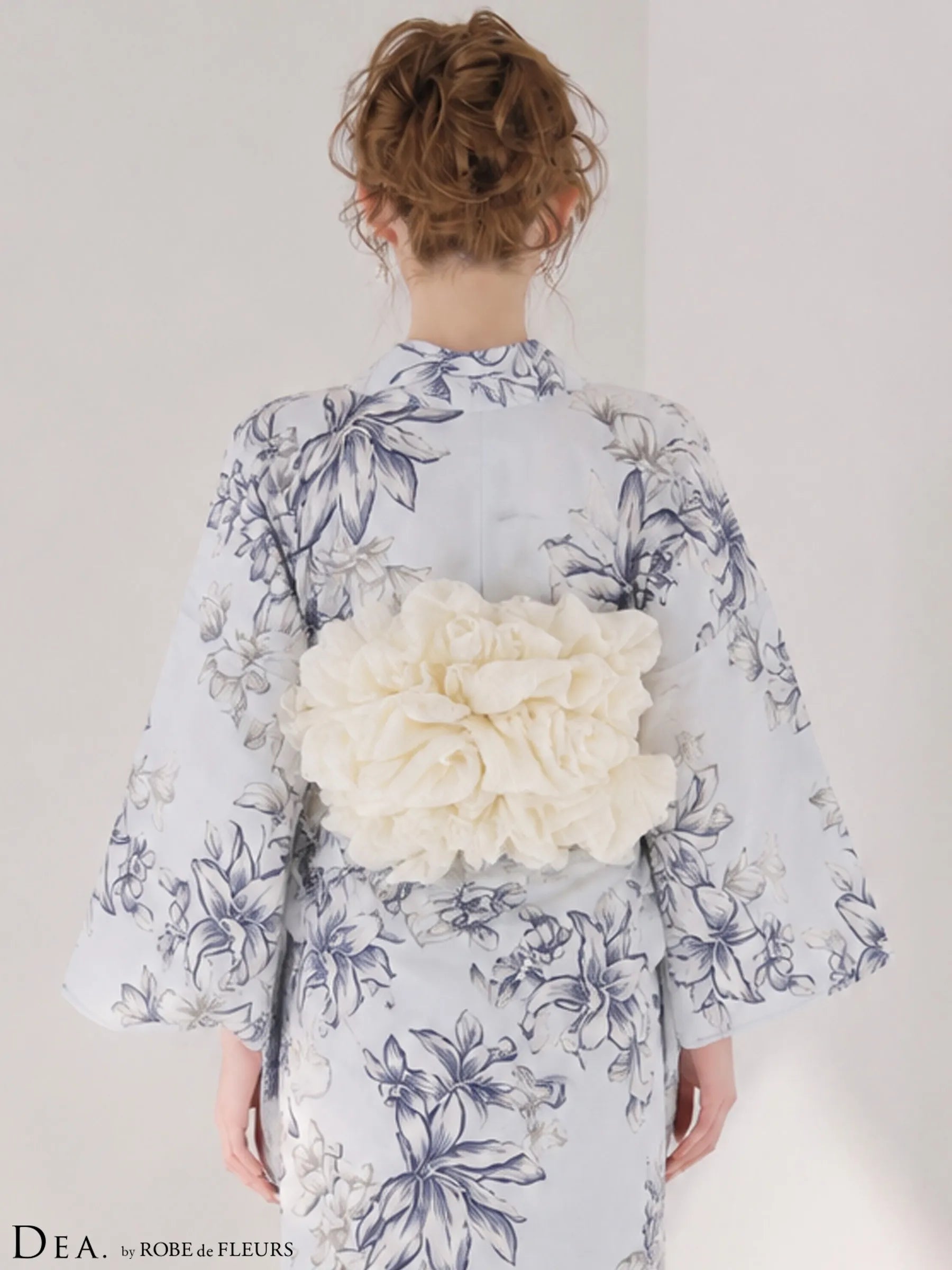 【浴衣】DEA. by ROBE de FLEURS Classical Floral Yukata(DE4237)