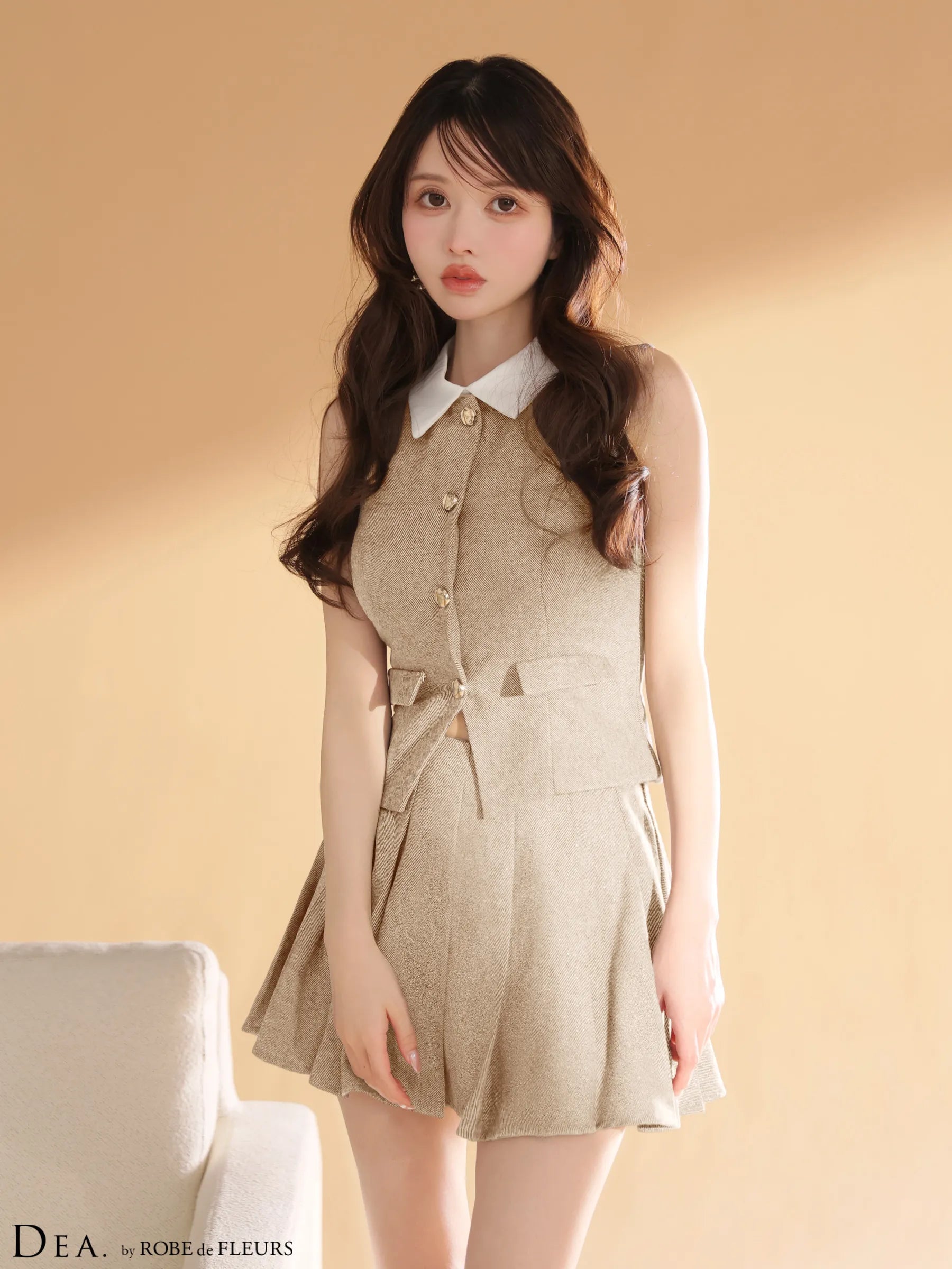 beige