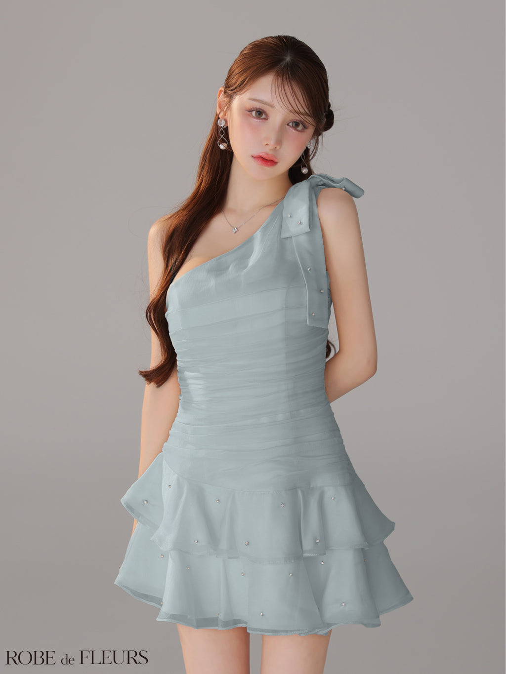 ★一部予約商品★【8月下旬頃入荷予定】【XSサイズあり】サテンワンショルダーリボンティアードフレアミニキャバドレス(fm4322)