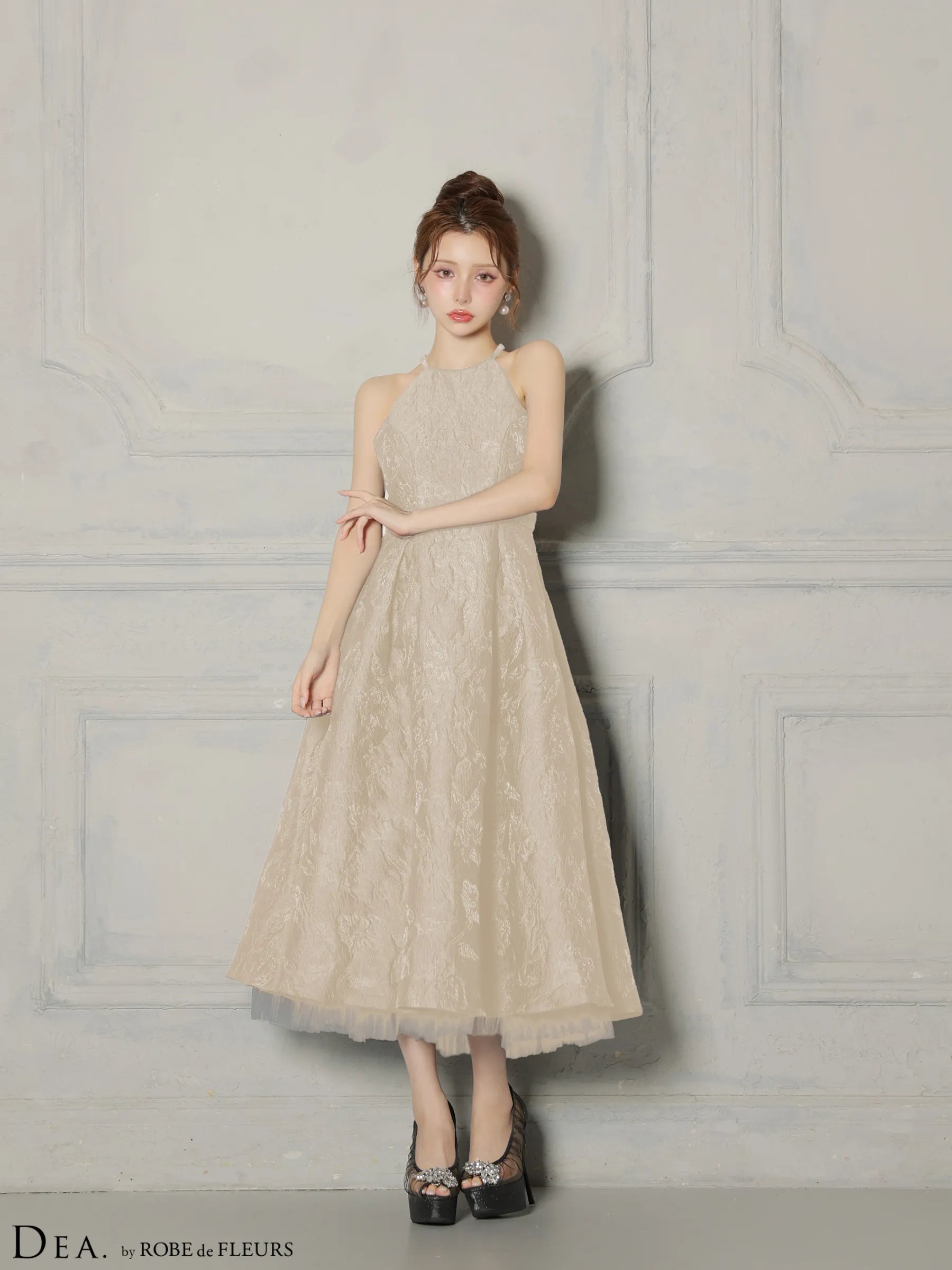 beige
