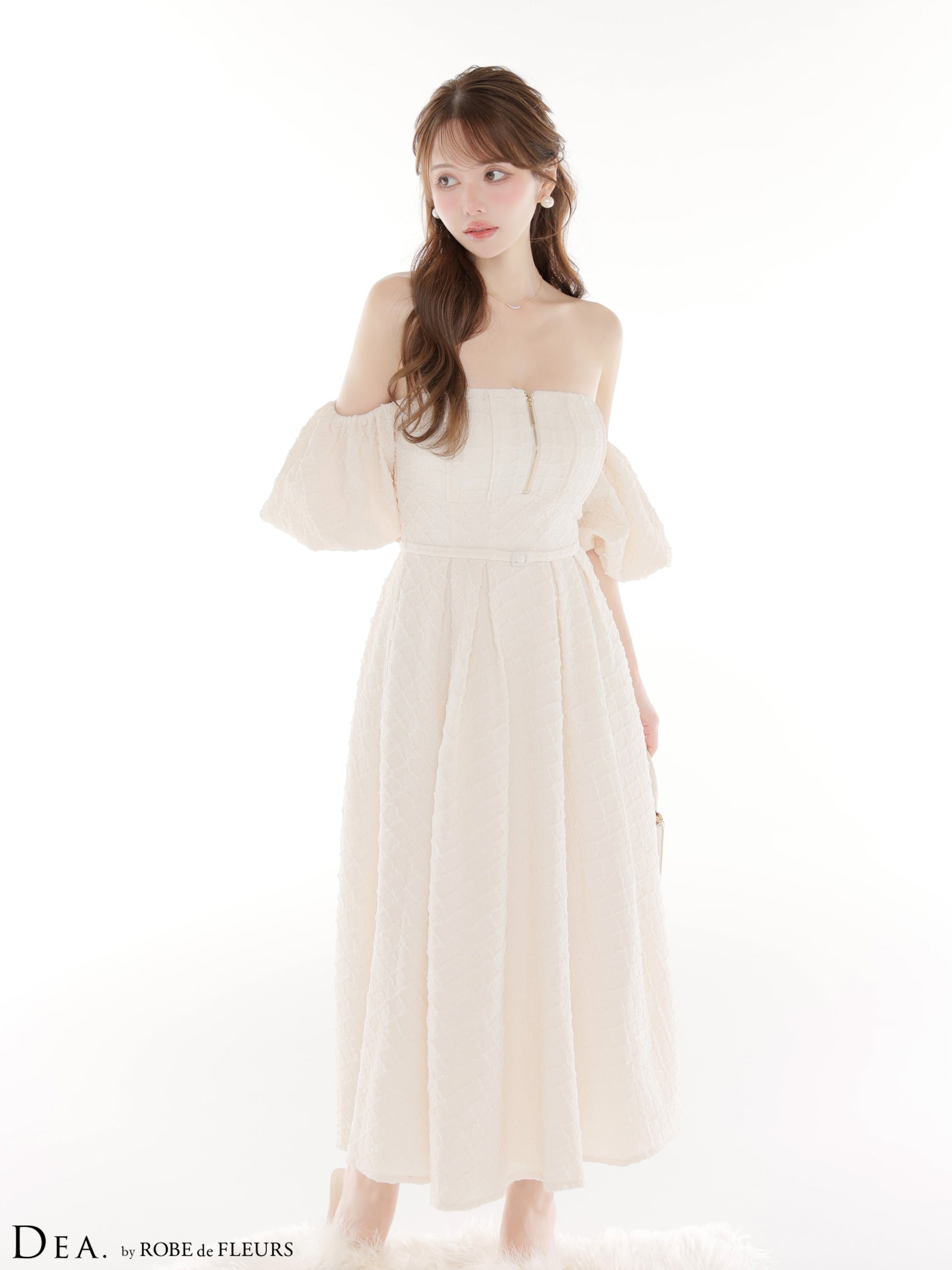 【Lサイズあり】ラメジャガードオフショルバルーンスリーブロングキャバドレス(DE4334)