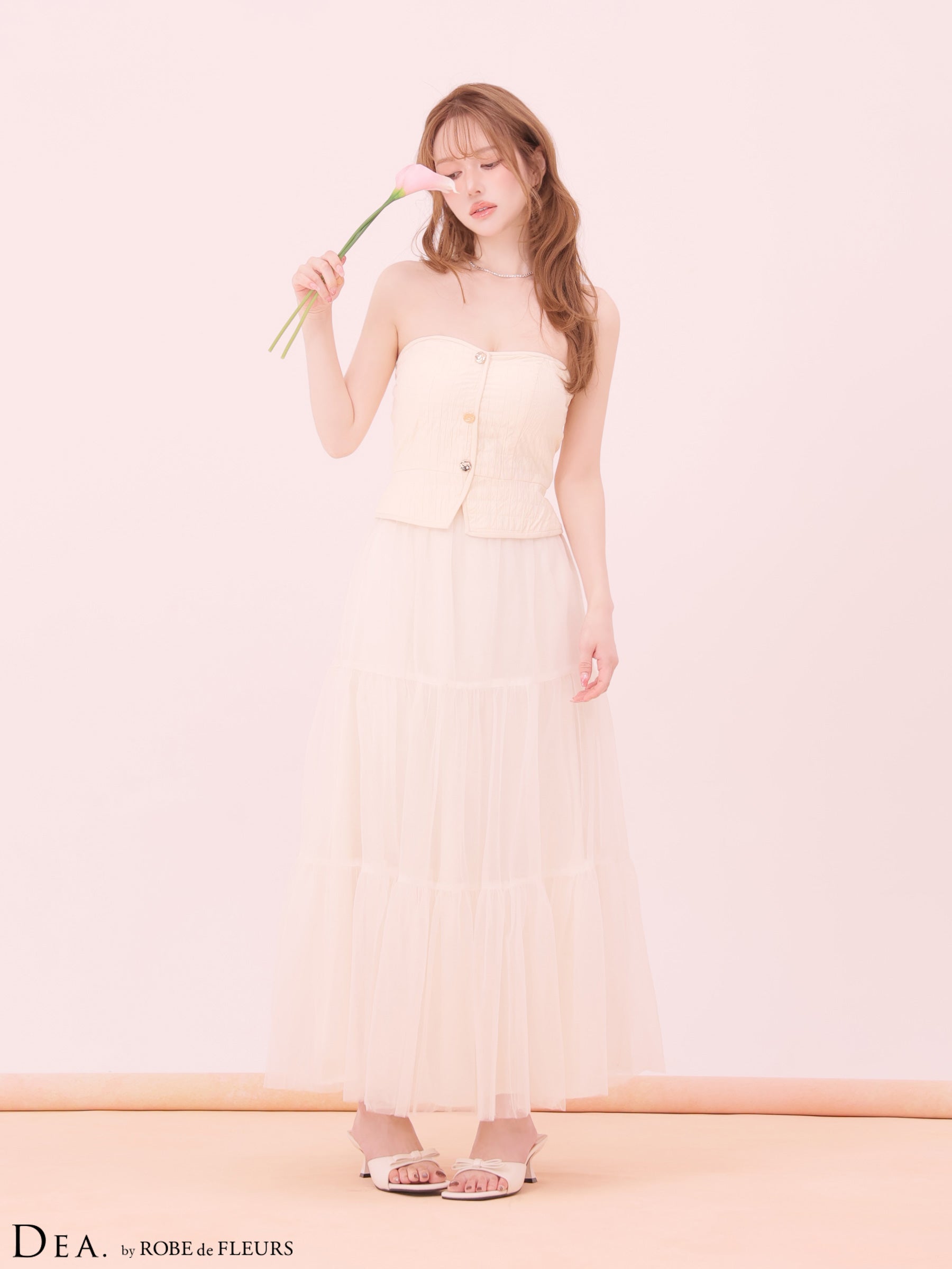 DEA. by ROBE de FLEURS