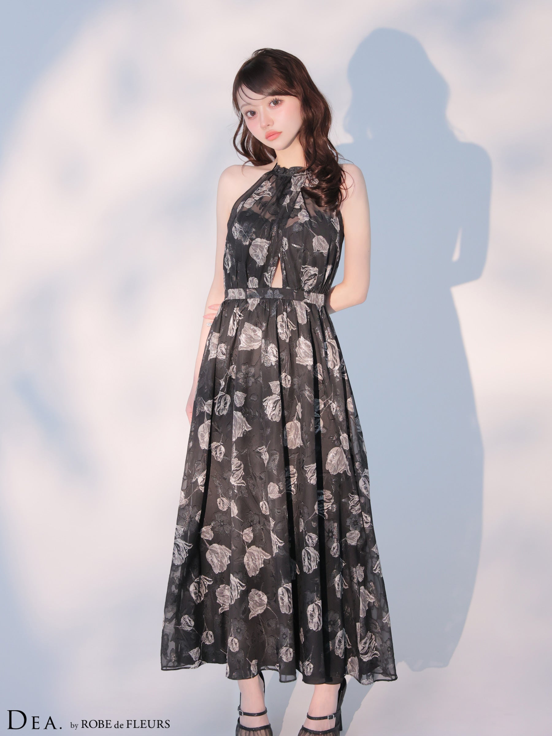★予約商品★【7月中旬頃入荷予定】【XS～Lサイズあり】フラワージャガードシフォンホルターネックロングキャバドレス (DE4642)