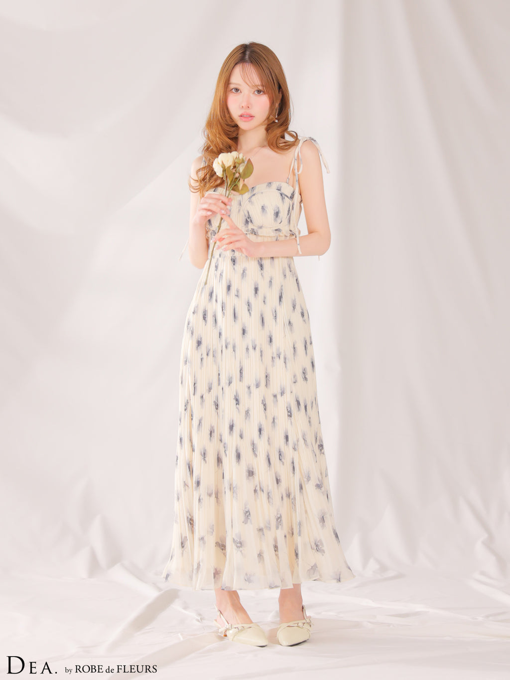 ★予約商品★【9月中旬頃入荷予定】【XS〜Lサイズあり】プリーツフラワーシフォンロングキャバドレス(DE4643)