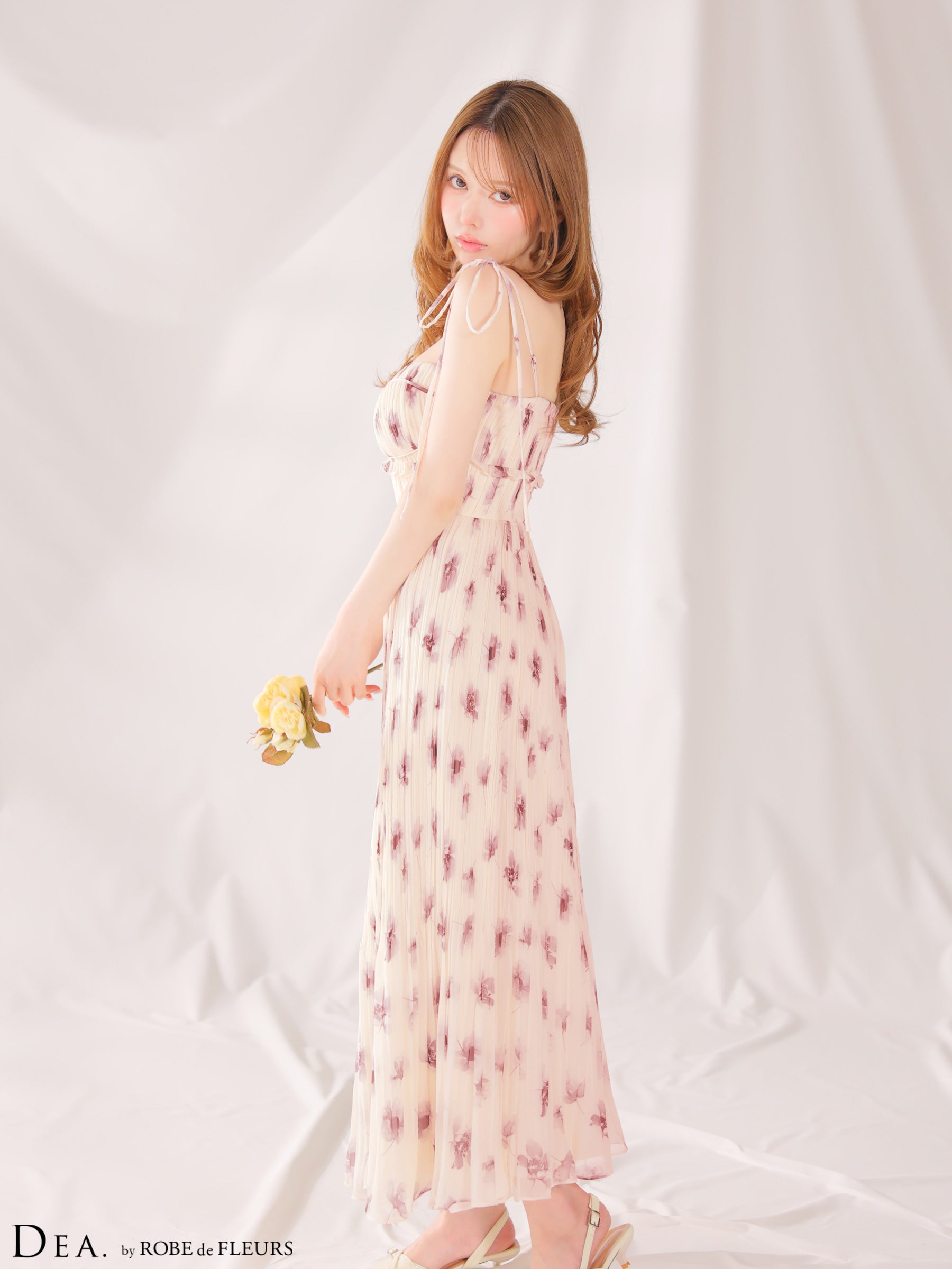 ★予約商品★【9月中旬頃入荷予定】【XS〜Lサイズあり】プリーツフラワーシフォンロングキャバドレス(DE4643)