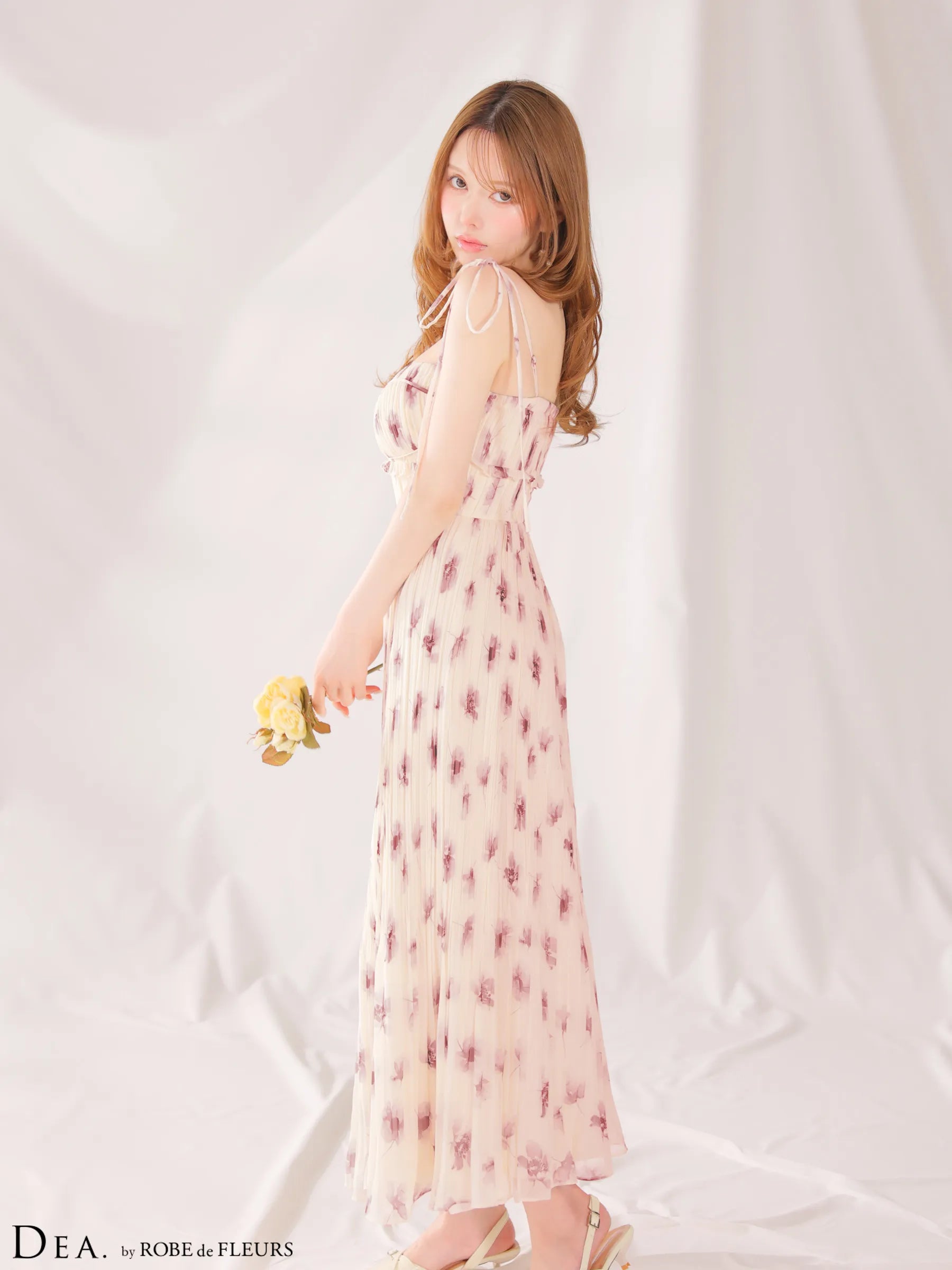 【予約】プリーツフラワーシフォンロングキャバドレス(DE4643)