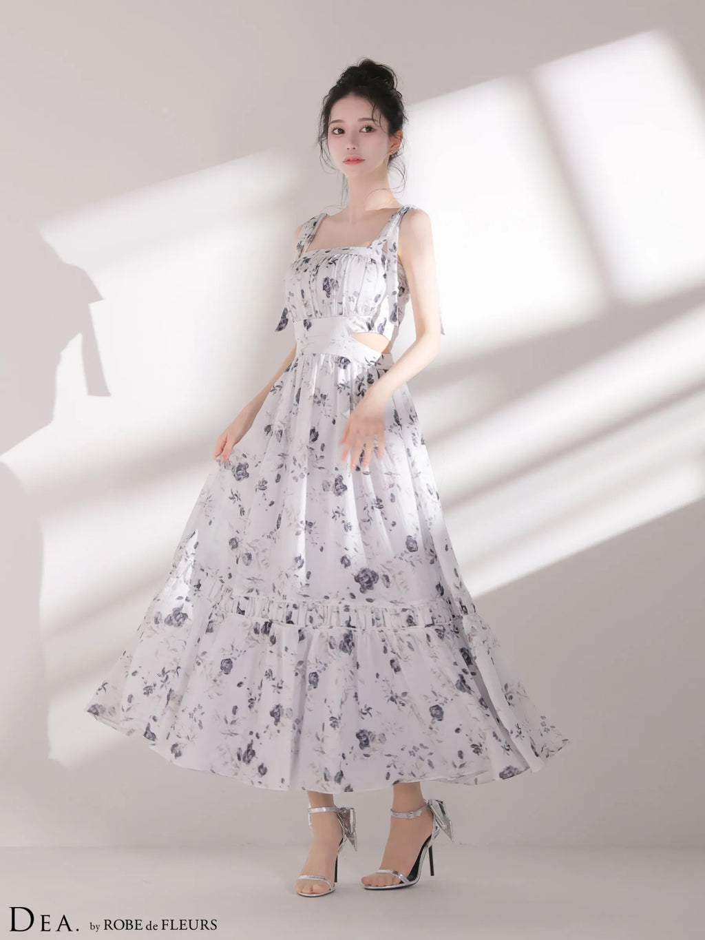 フラワーシフォンサイドカットロングキャバドレス(DE4653)
