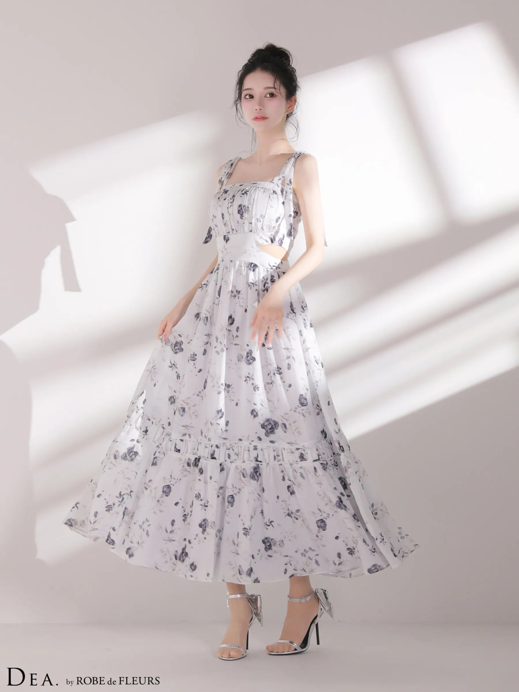 フラワーシフォンサイドカットロングキャバドレス(DE4653)
