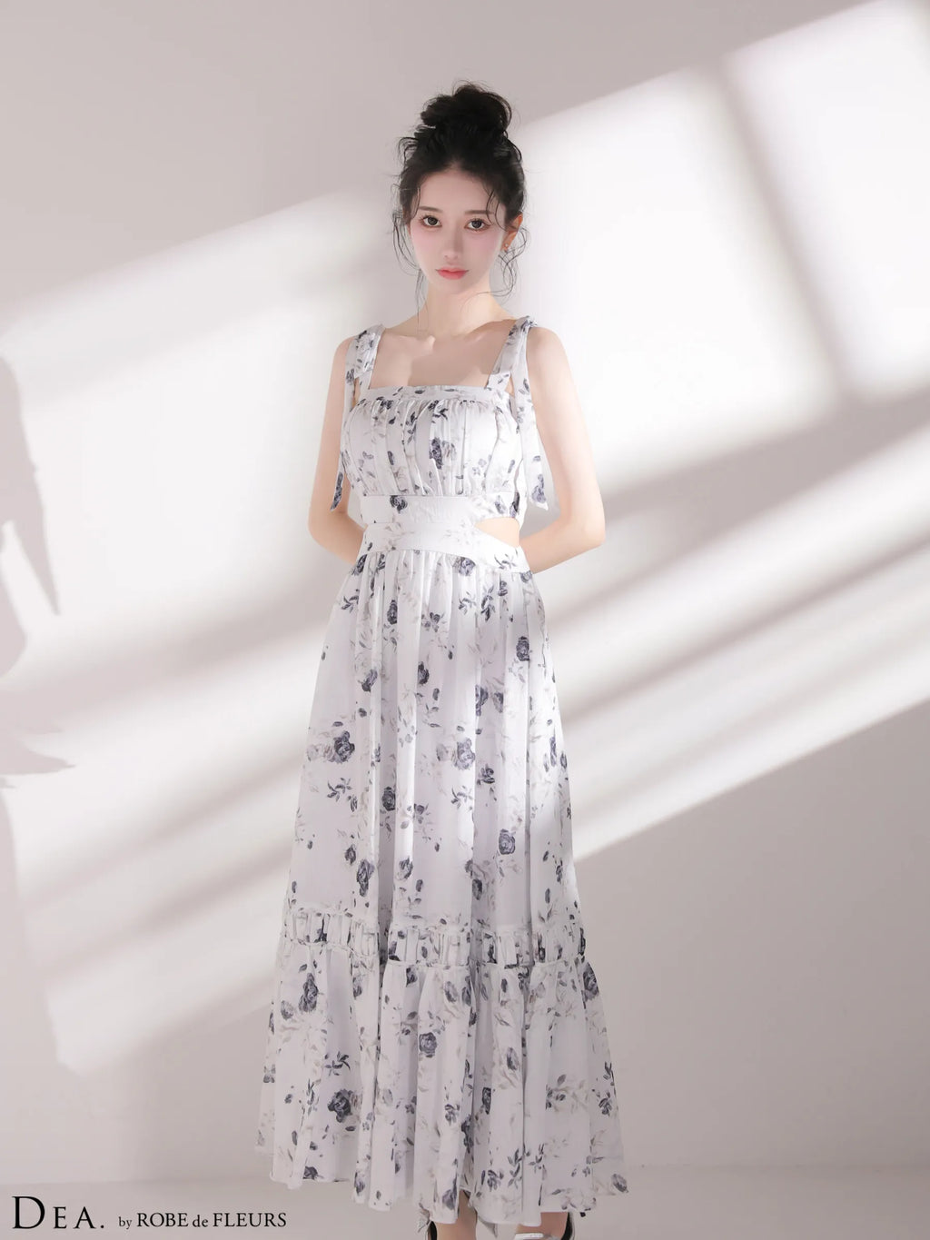 フラワーシフォンサイドカットロングキャバドレス(DE4653)