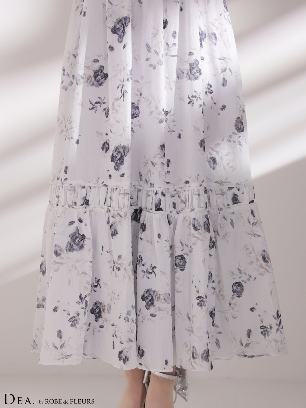 【XSサイズあり】フラワーシフォンサイドカットロングキャバドレス(DE4653)