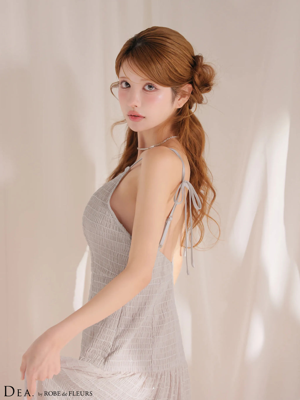 ストレッチギャザーシフォンロングキャバドレス(DE4655)