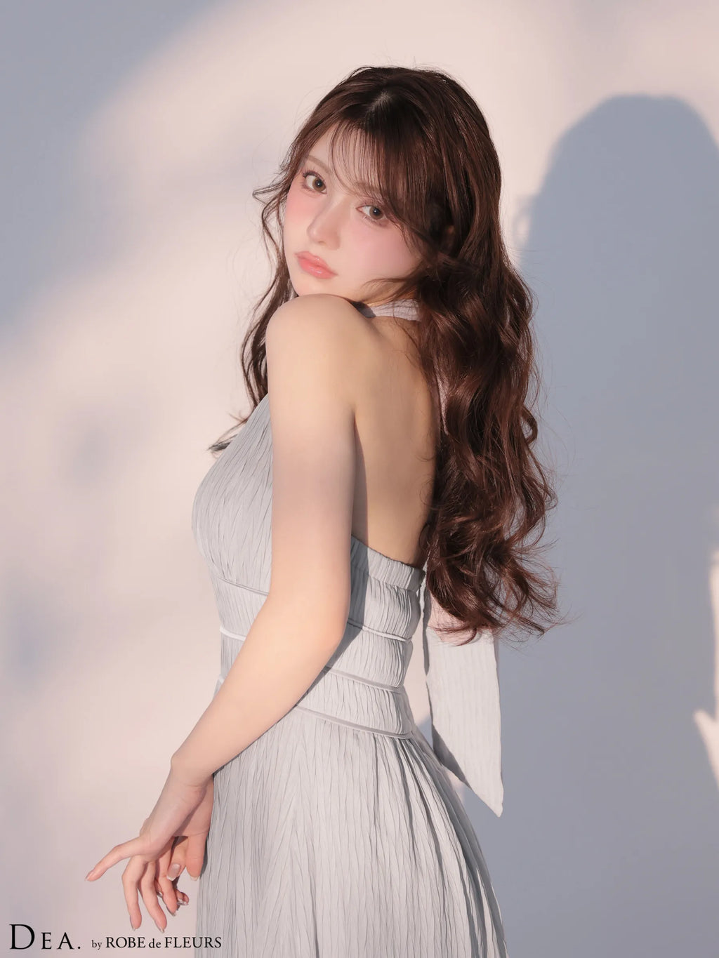 プリーツシフォンホルターネックロングキャバドレス (DE4659)