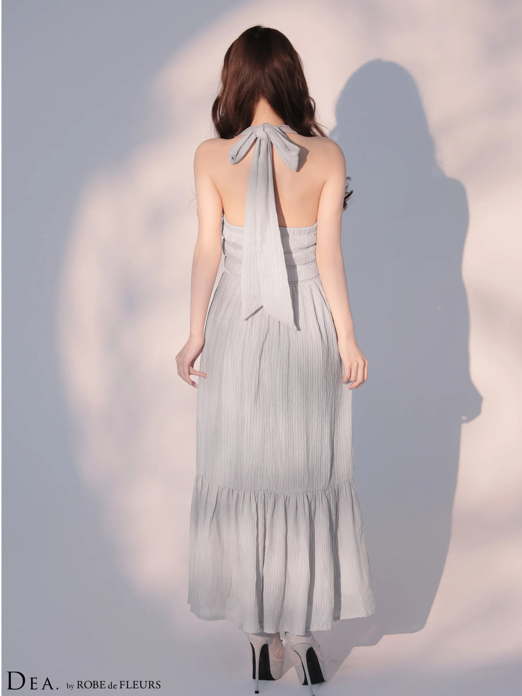 プリーツシフォンホルターネックロングキャバドレス (DE4659)
