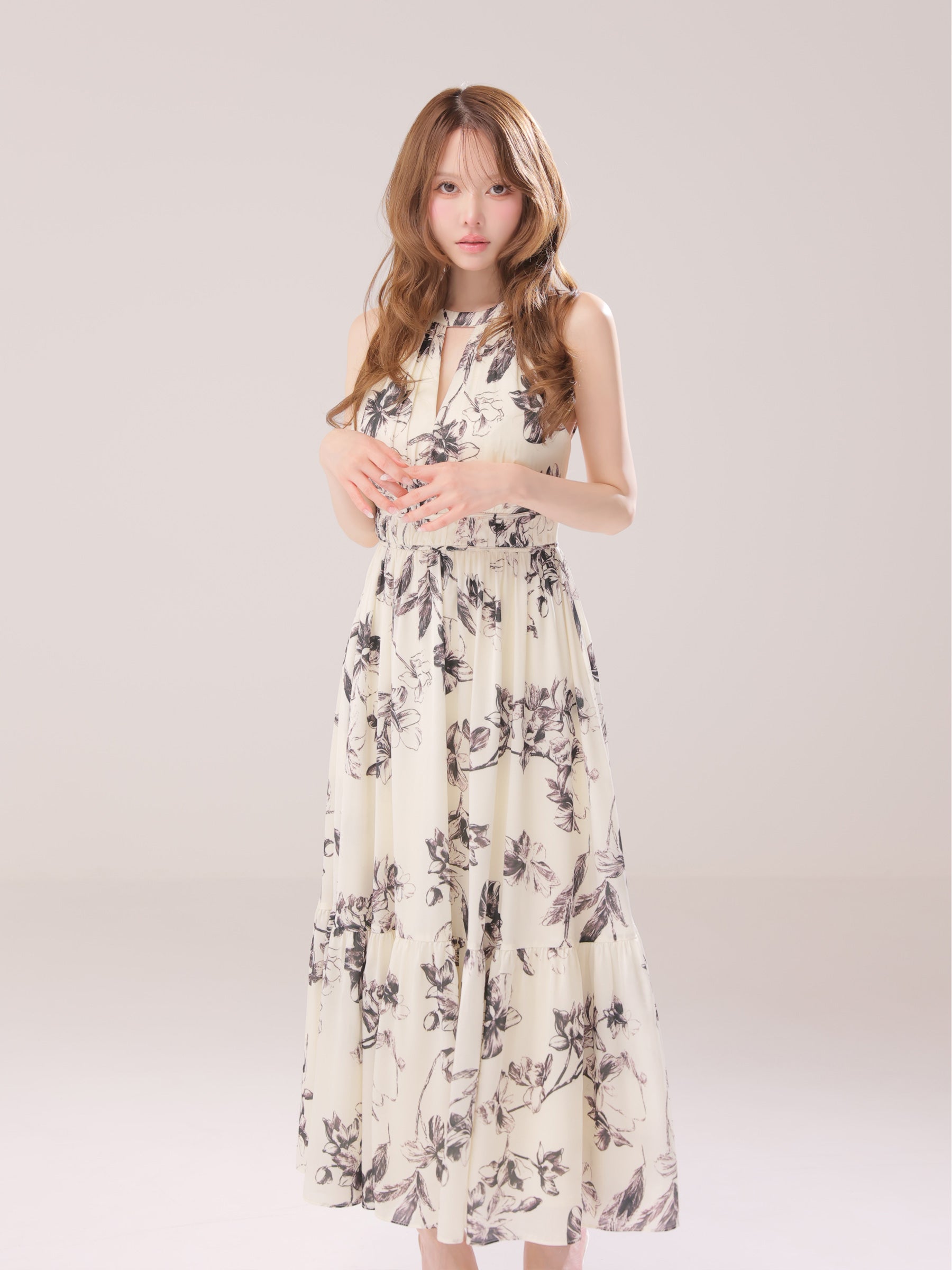 ★予約商品★【7月中旬頃入荷予定】【XS〜Lサイズあり】Halter flower long dress(VC4680)