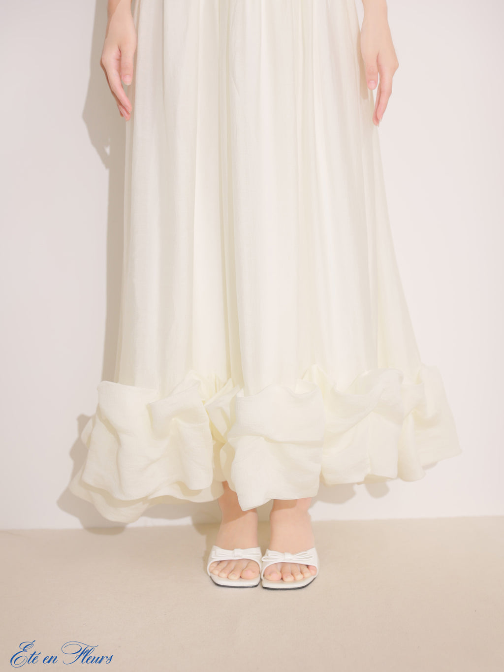 ★予約商品★【7月上旬頃入荷予定】【XS〜Lサイズあり】Puff sleeve tuck frill long dress(VC4681)