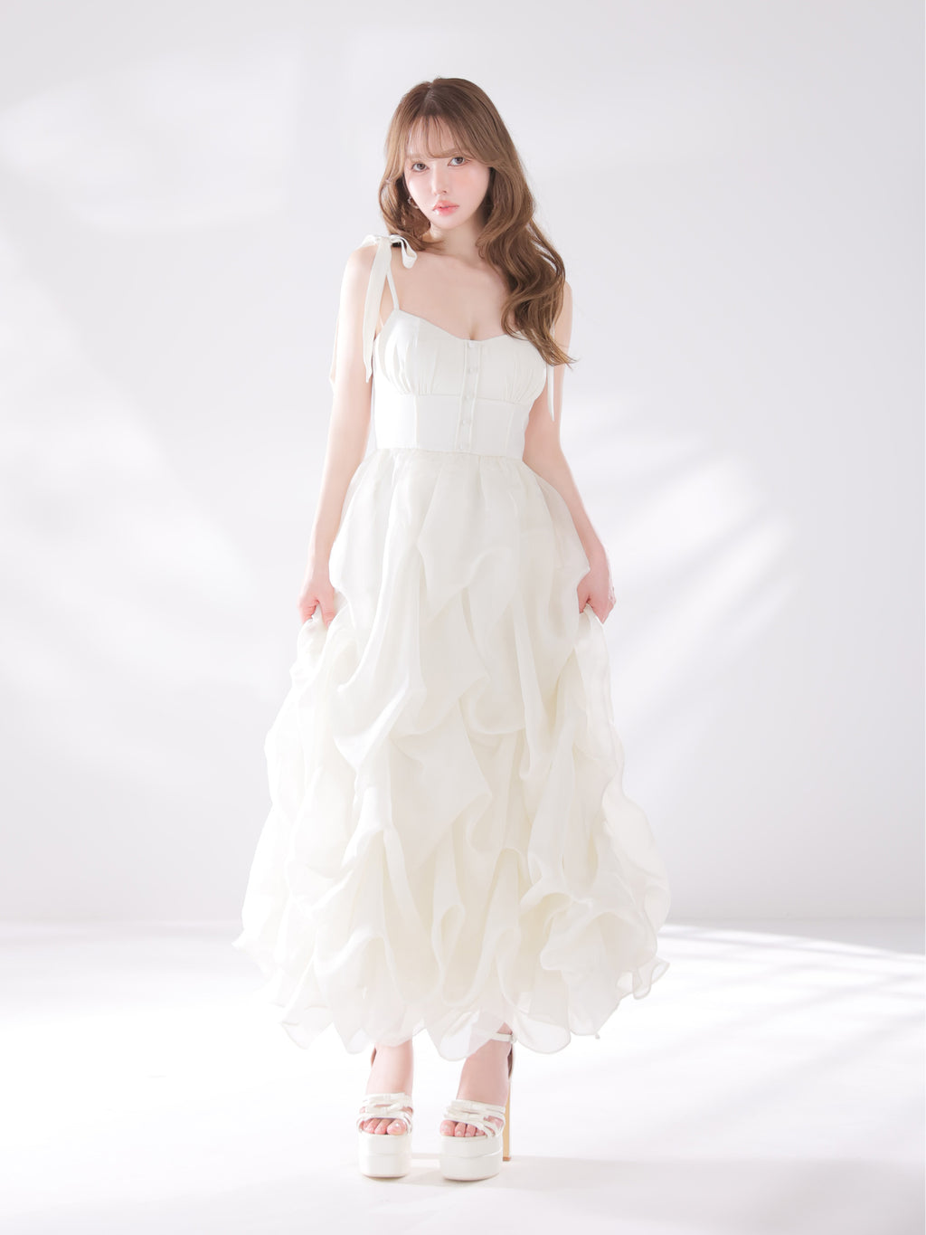 ★予約商品★【8月上旬頃入荷予定】【XS～Lサイズあり】ショルダーリボンバルーンフリルロングキャバドレス(fm4687)