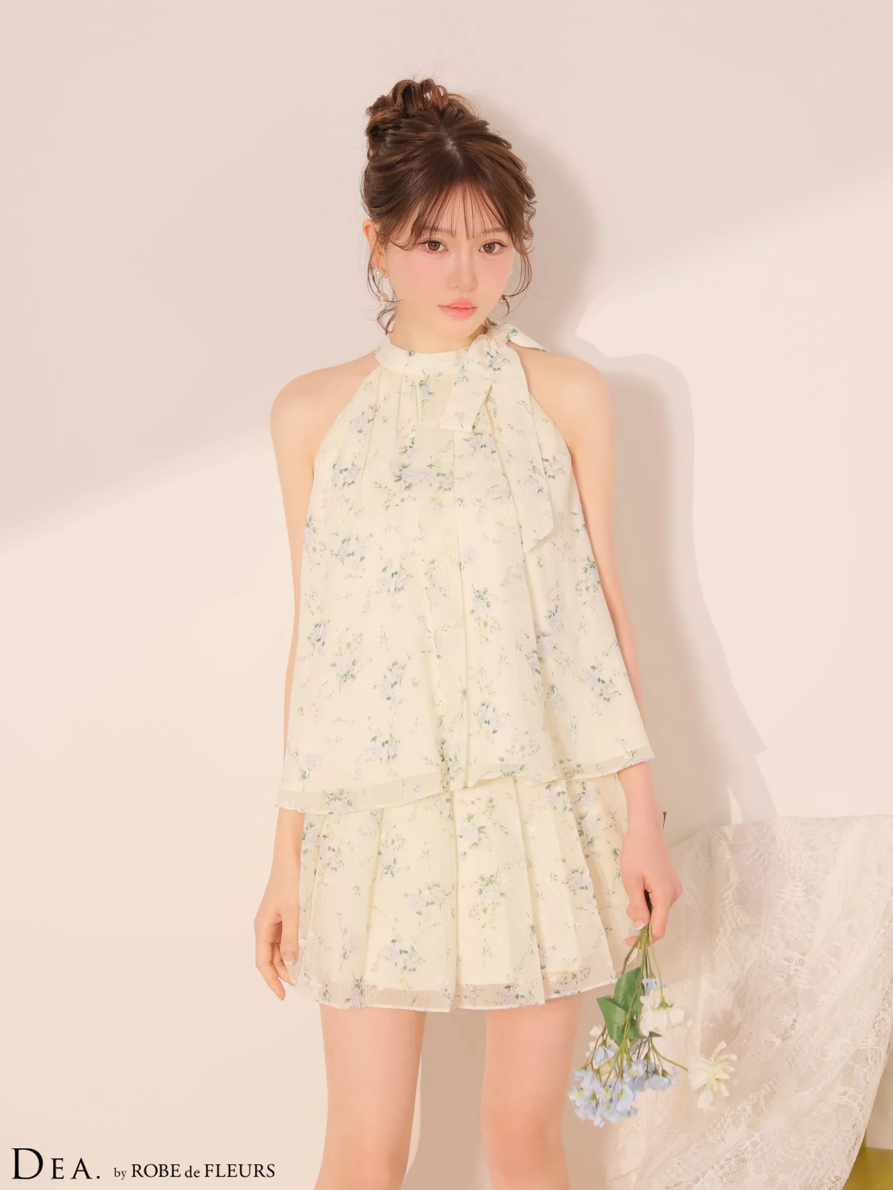 フラワーシフォンフレアセットアップミニキャバドレス(DE4689)