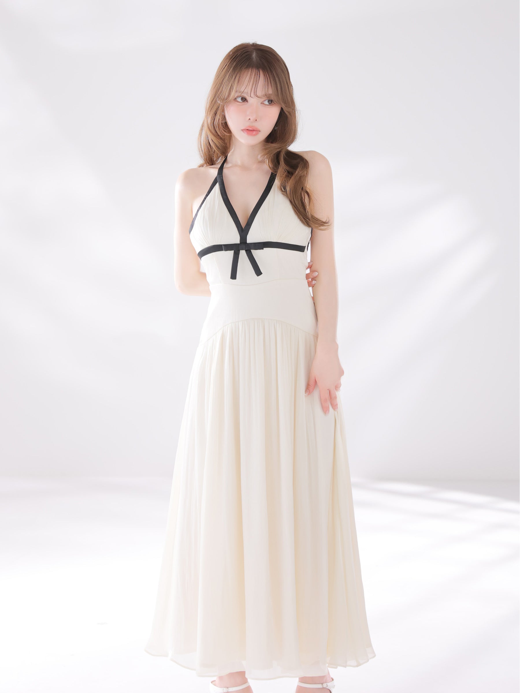 ★予約商品★【8月上旬頃入荷予定】【XS～Lサイズあり】バイカラーラメオーガンジーフレアロングキャバドレス(DE4692)