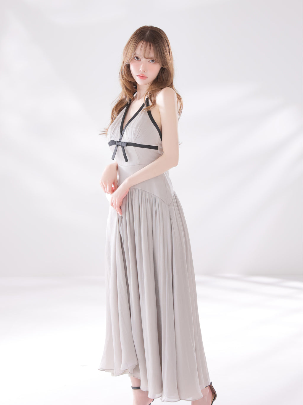 ★予約商品★【8月上旬頃入荷予定】【XS～Lサイズあり】バイカラーラメオーガンジーフレアロングキャバドレス(DE4692)