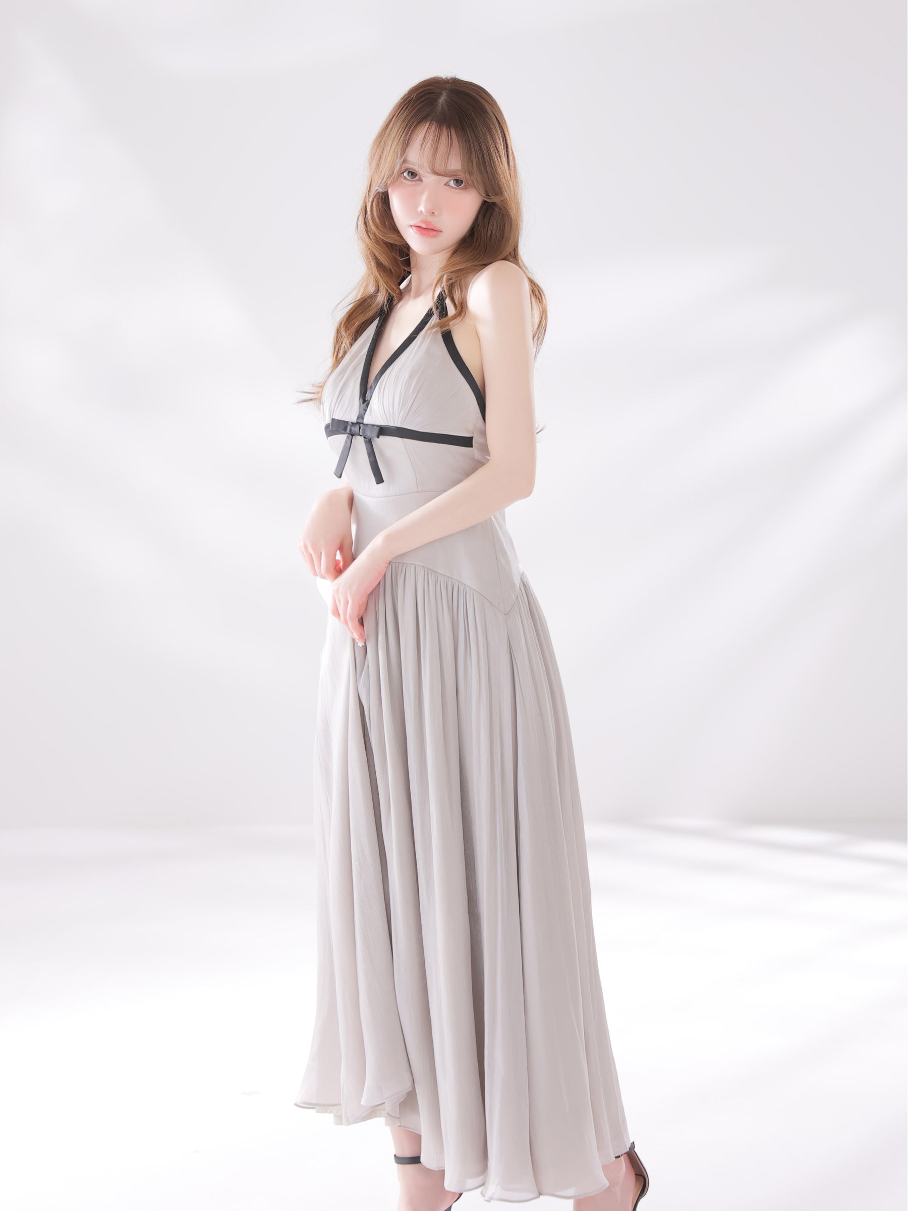 ★予約商品★【8月上旬頃入荷予定】【XS～Lサイズあり】バイカラーラメオーガンジーフレアロングキャバドレス(DE4692)