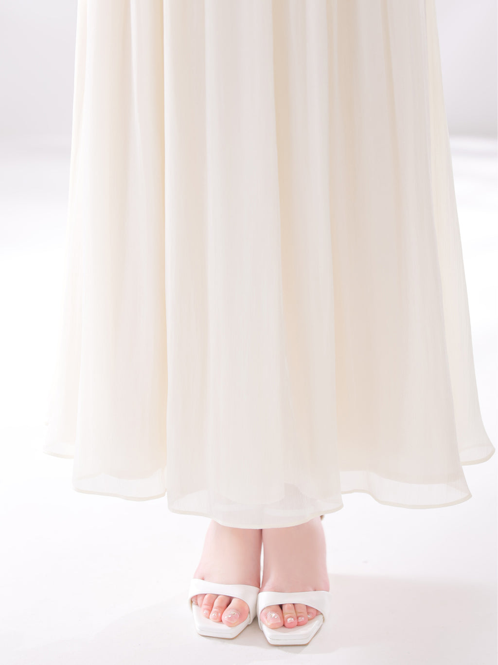 ★予約商品★【8月上旬頃入荷予定】【XS～Lサイズあり】バイカラーラメオーガンジーフレアロングキャバドレス(DE4692)