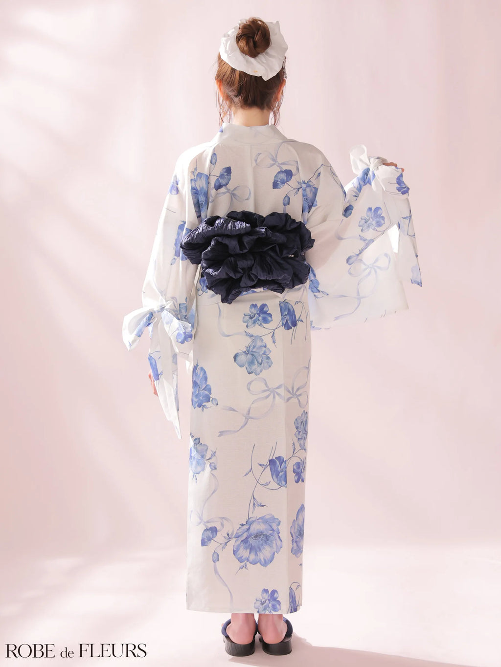 【浴衣】ROBE de FLEURS Ribbon Sleeve Flower Yukata（fm4910）