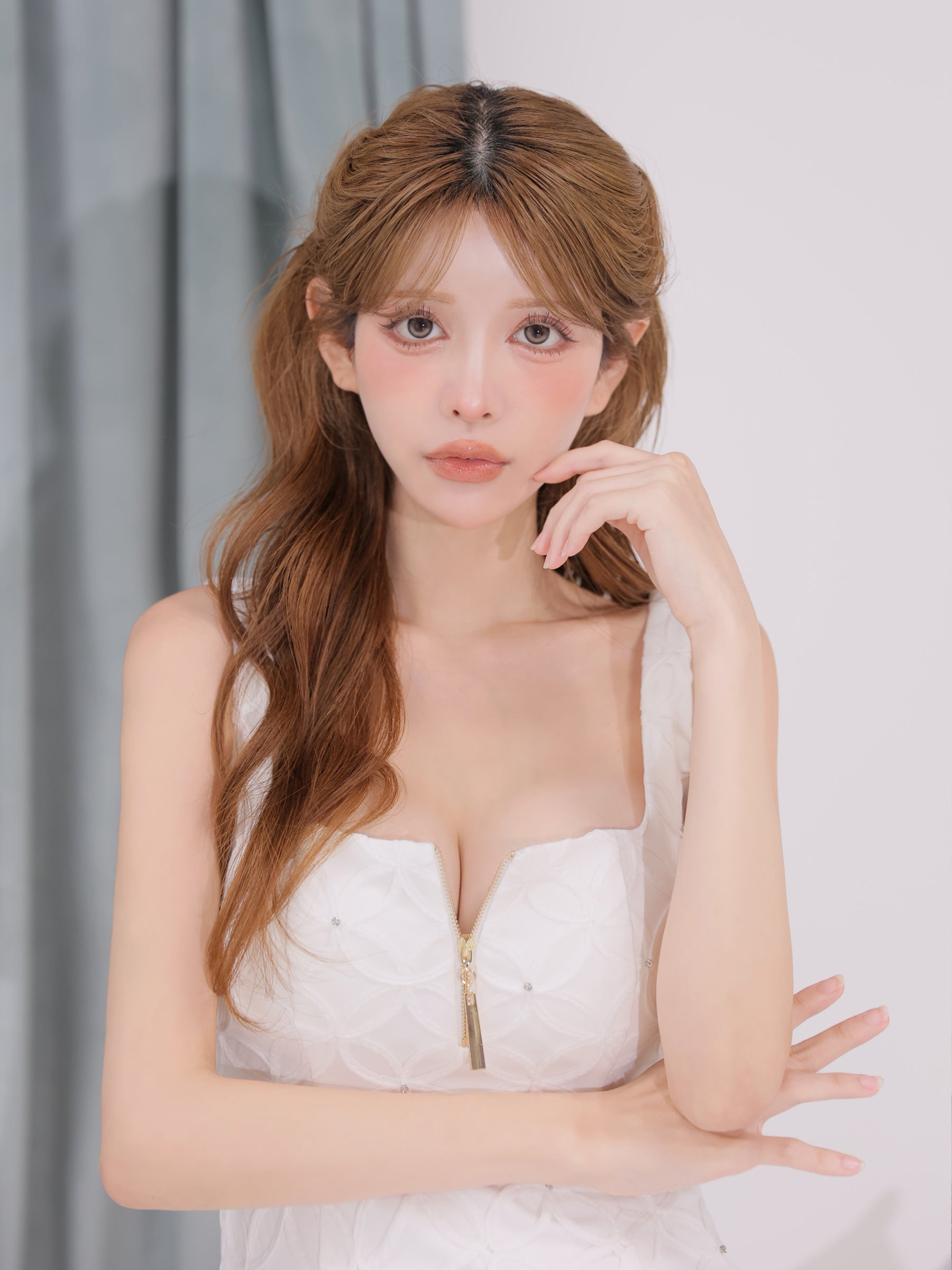 予約商品【7月下旬頃入荷予定】フラワーレースジップフレアミニキャバドレス (fm4919)