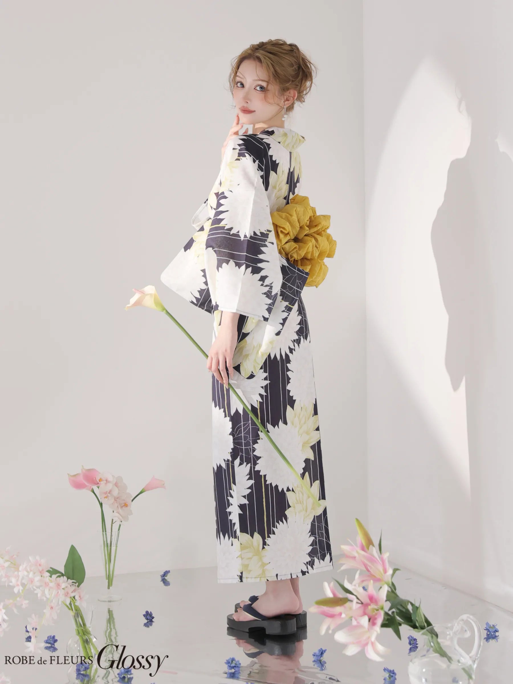 【浴衣】ROBE de FLEURS Glossy Modern Dahlia Yukata (GL5414)