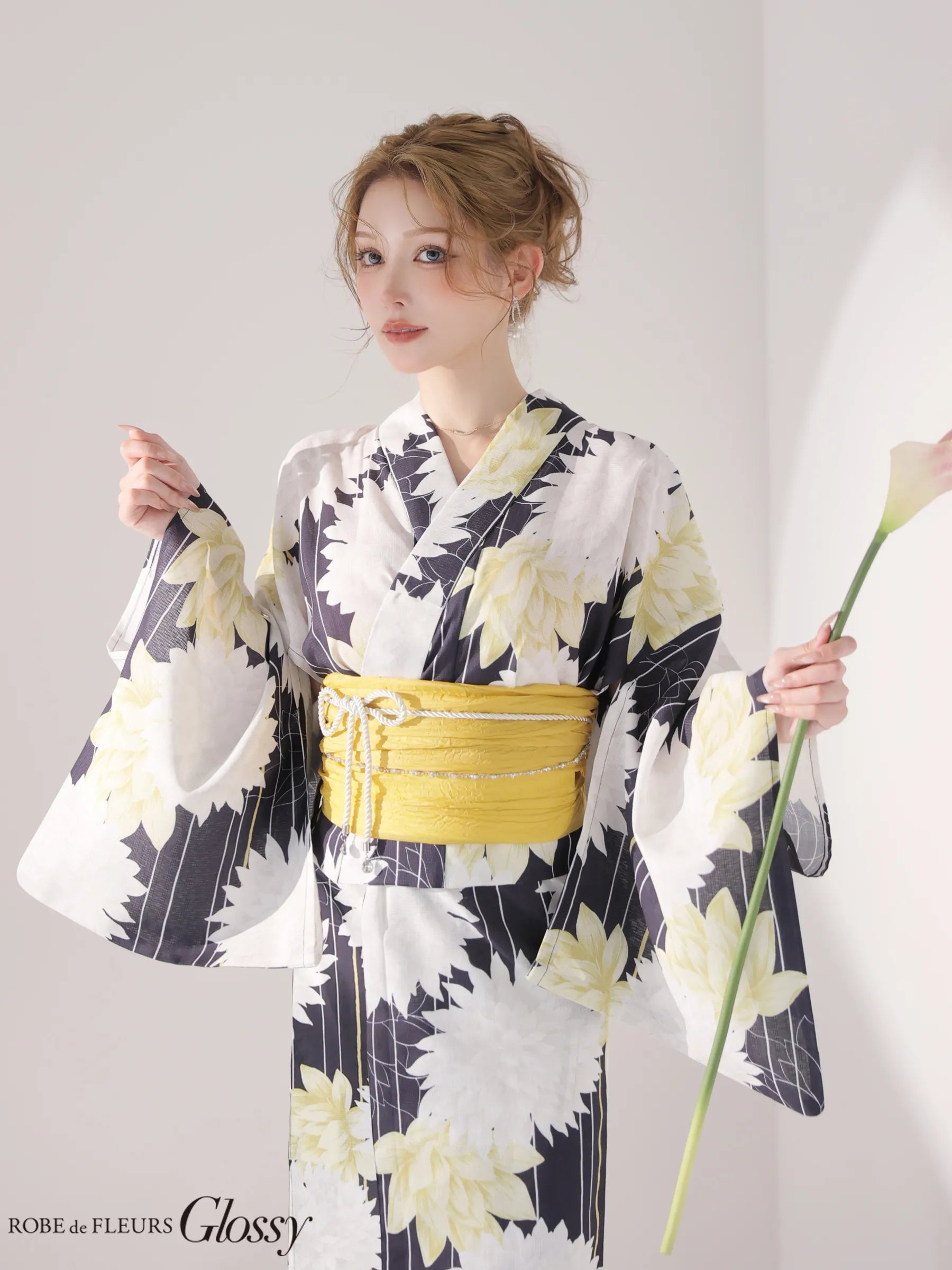 【浴衣】ROBE de FLEURS Glossy Modern Dahlia Yukata (GL5414)