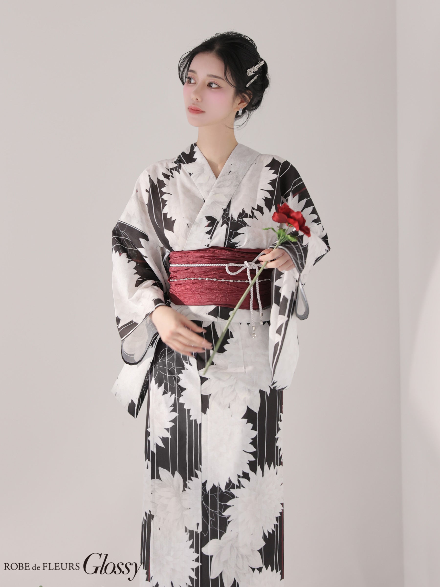 【浴衣】ROBE de FLEURS Glossy Modern Dahlia Yukata (GL5414)