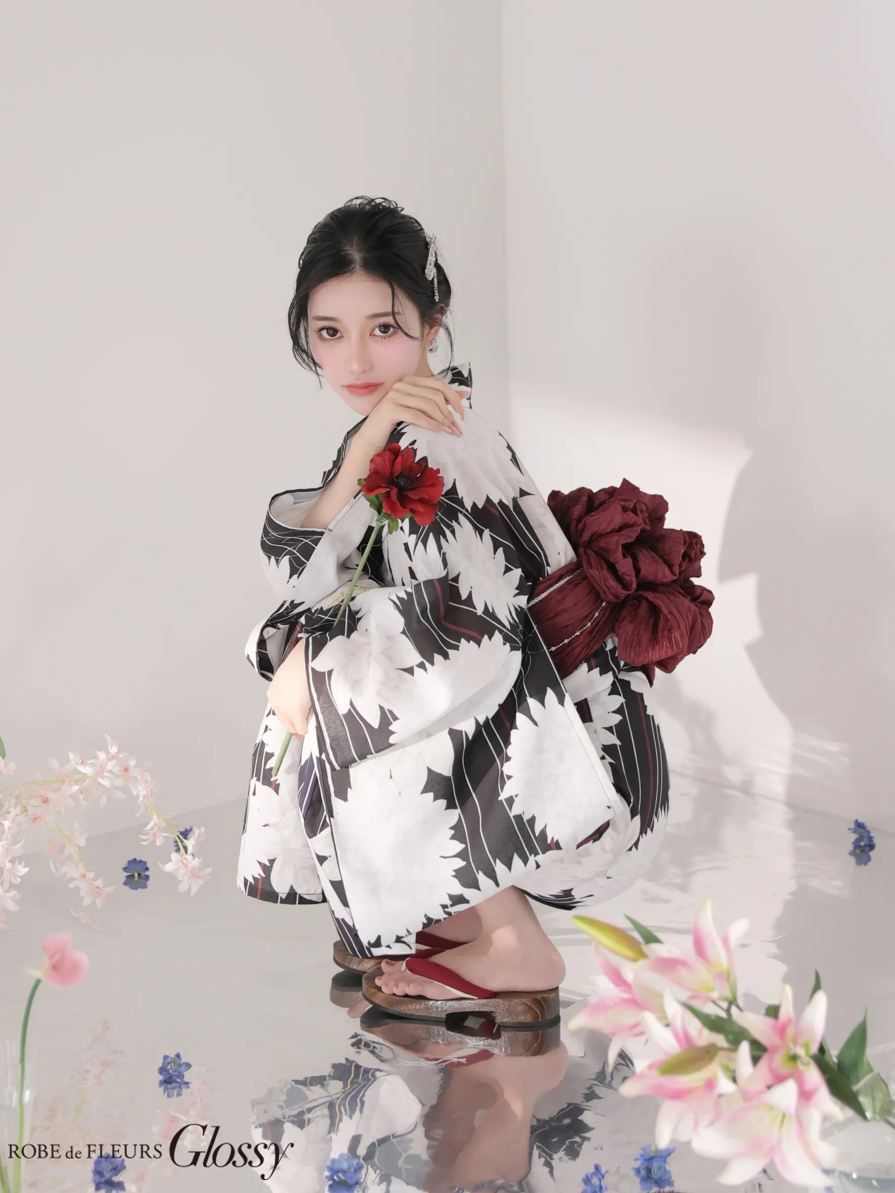 【浴衣】ROBE de FLEURS Glossy Modern Dahlia Yukata (GL5414)