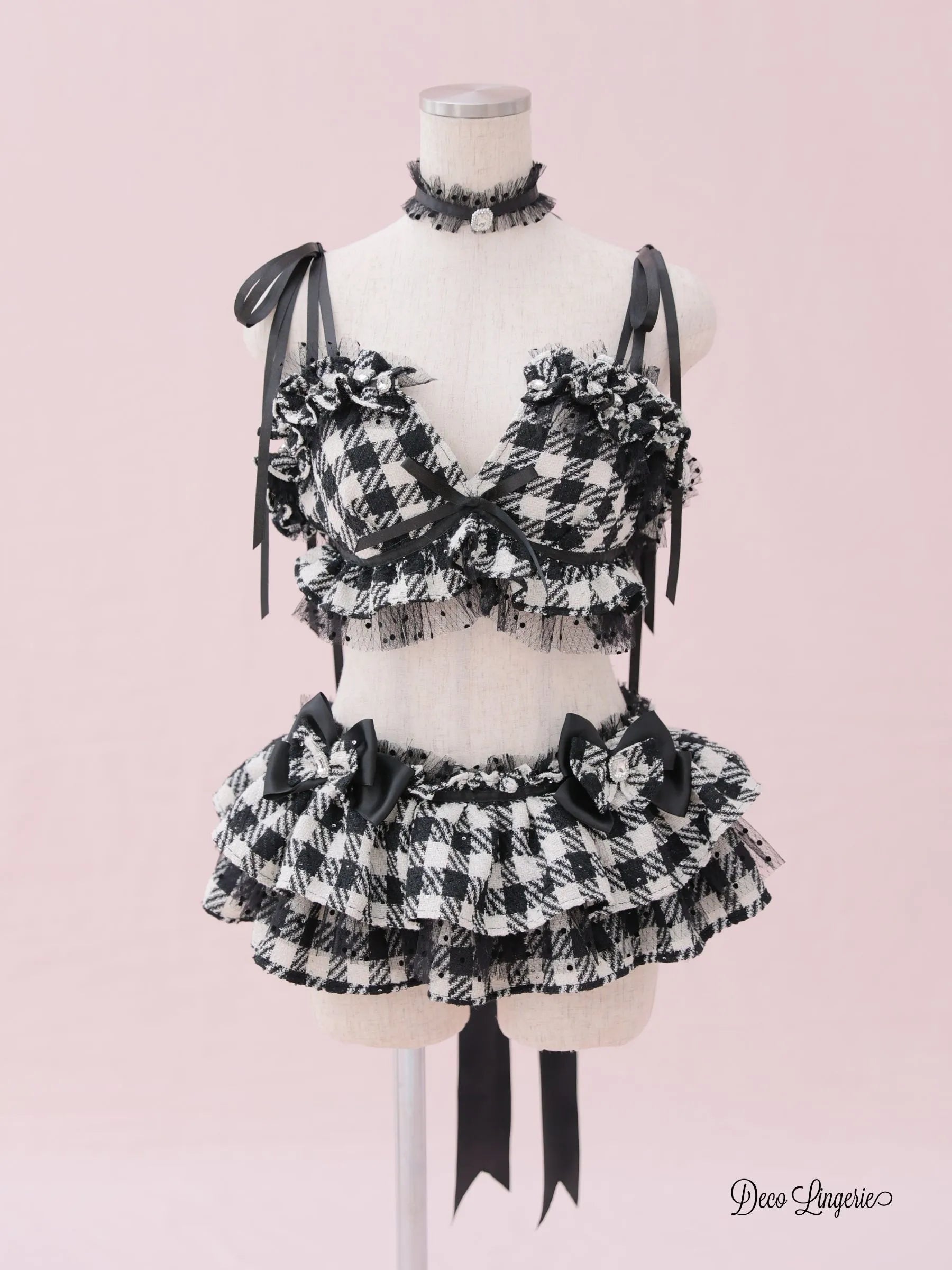 Deco Lingerie 44 (DL44)