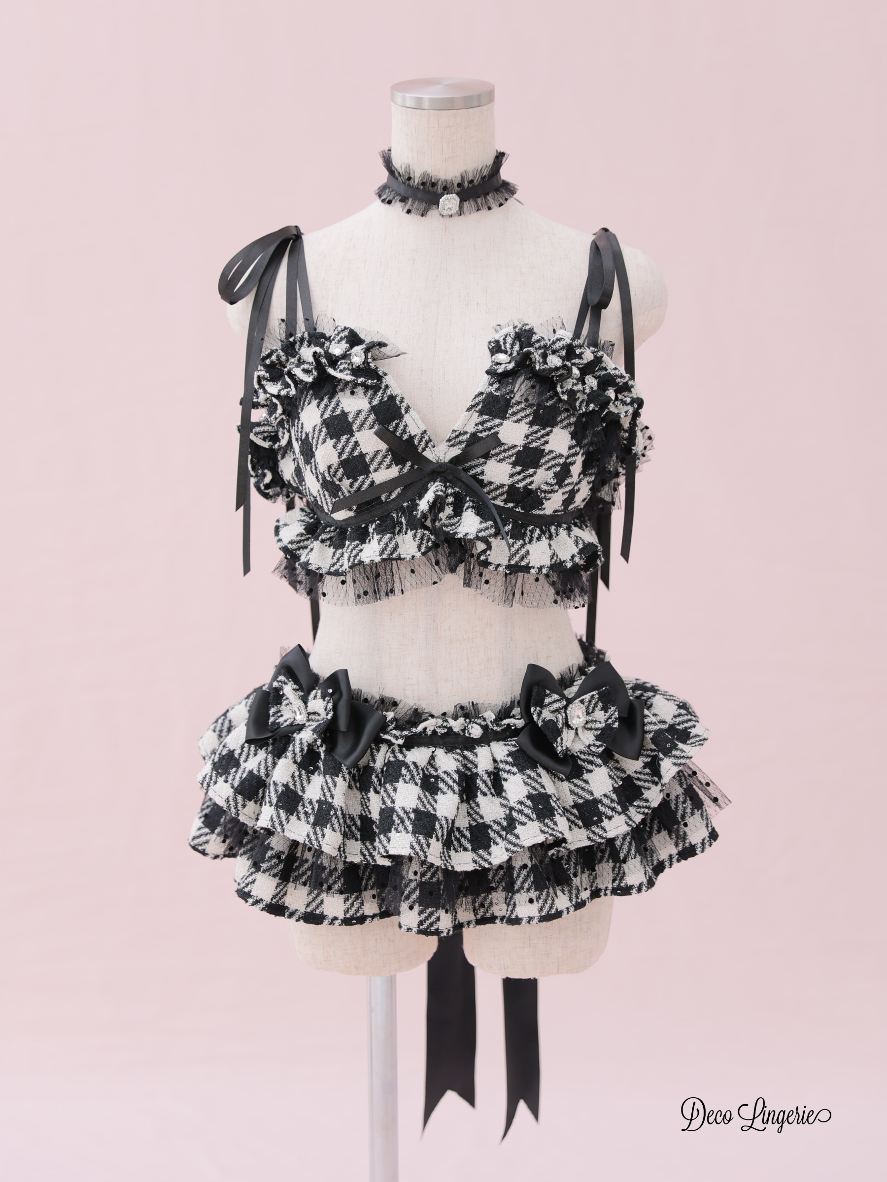 Deco Lingerie 44 (DL44)