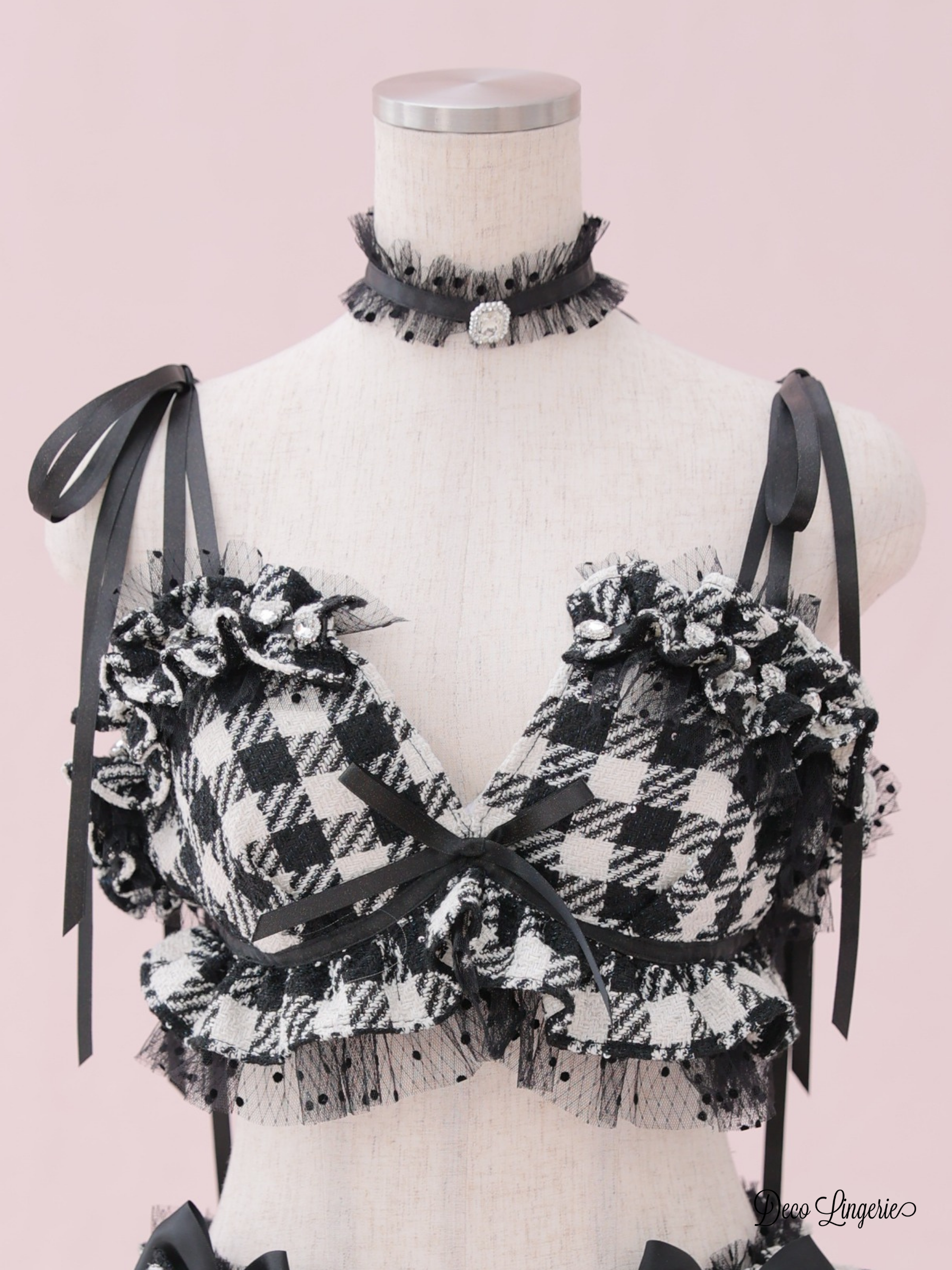 Deco Lingerie 44 (DL44)